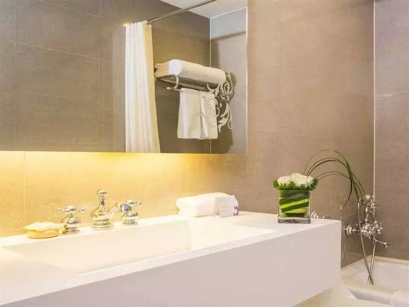 هتل Grand Mercure Urumqi Hualing Urumqi