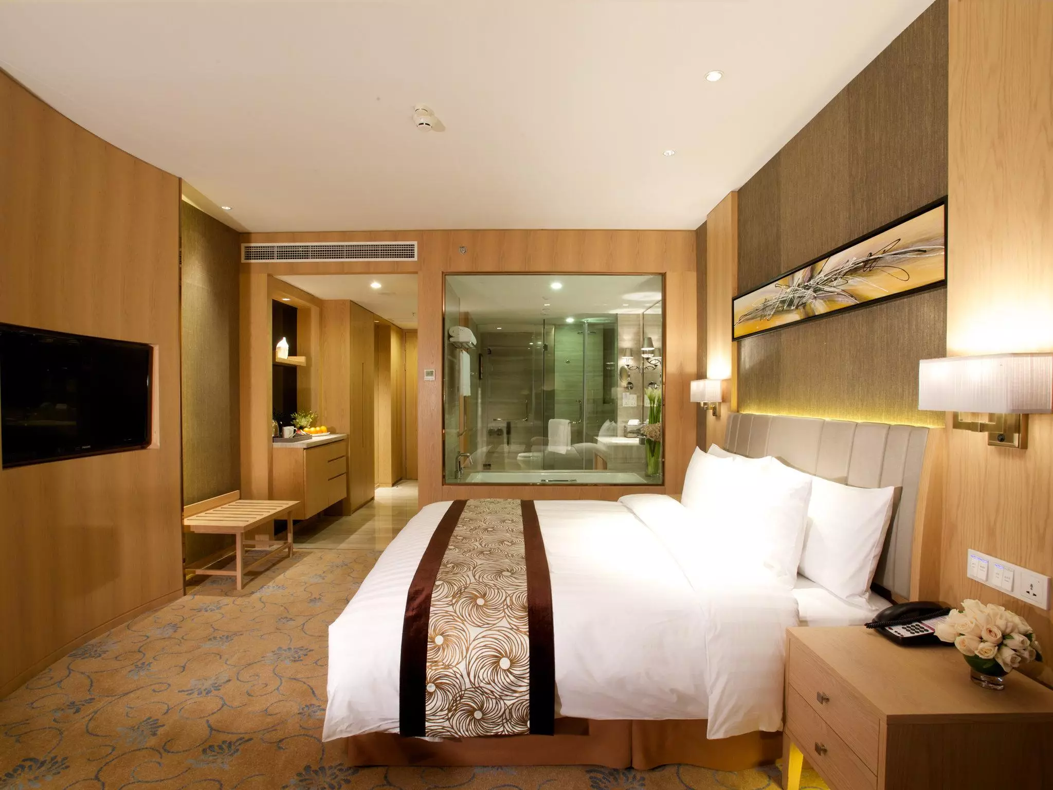 Alibaba https://cdn.alibaba.ir/ostorage/hotel-accommodation-images/6a1294d761ec039ef7638d2c_Shanghai-Crowne-Plaza-Shanghai-Noah-Square-1.webp