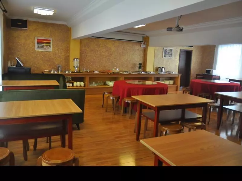 Alibaba https://cdn.alibaba.ir/ostorage/hotel-accommodation-images/6a1341a461ec039ef7640c72_Shanghai-GreenTree-Alliance-Shanghai-ChongMing-BaYi-Road-Walking-Street-Hotel-1.webp