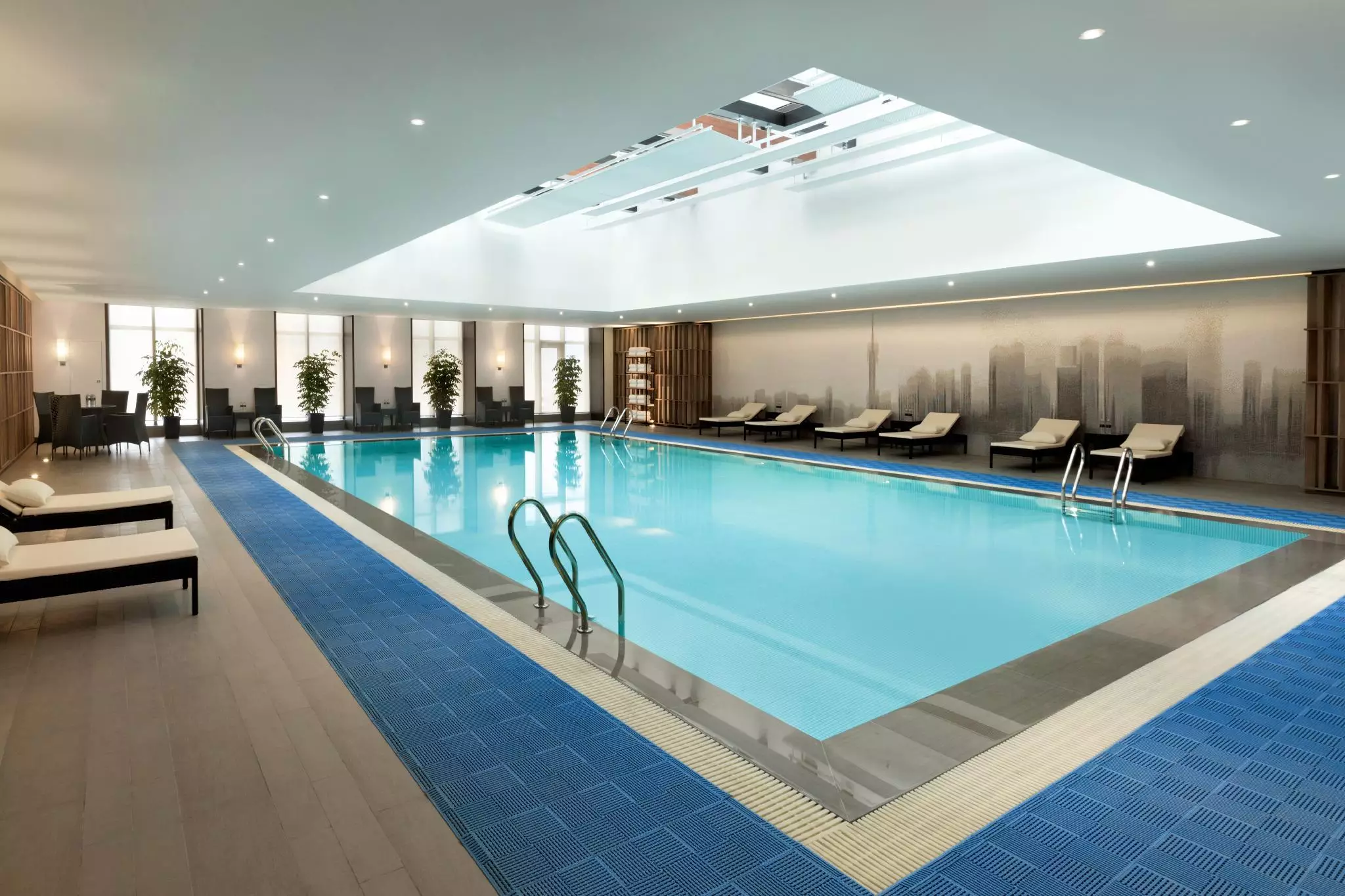 Alibaba https://cdn.alibaba.ir/ostorage/hotel-accommodation-images/6a1366c261ec039ef7642d51_Shanghai-Hyatt-House-Shanghai-New-Hongqiao-1.webp
