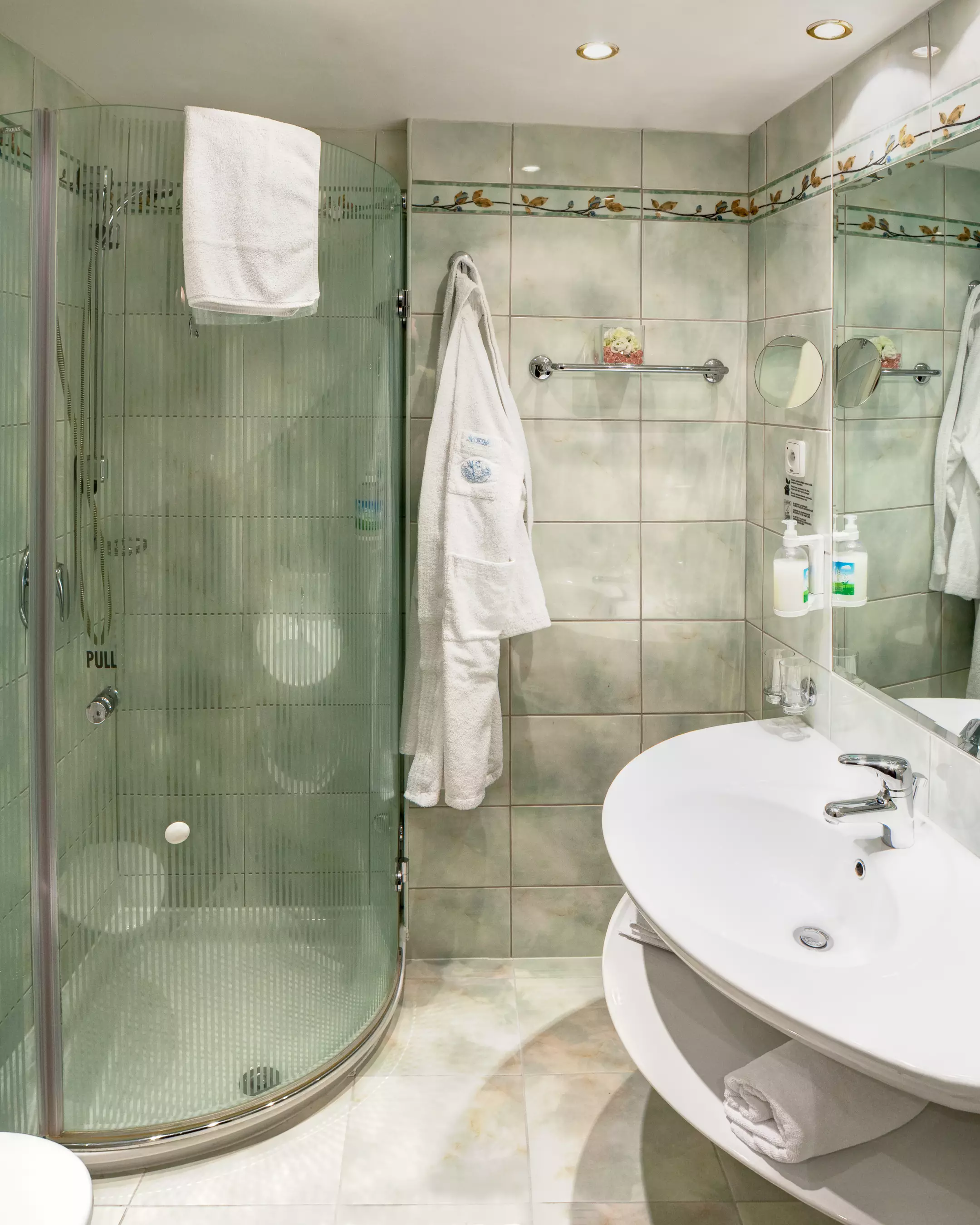 هتل Hotel Adria Praha پراگ