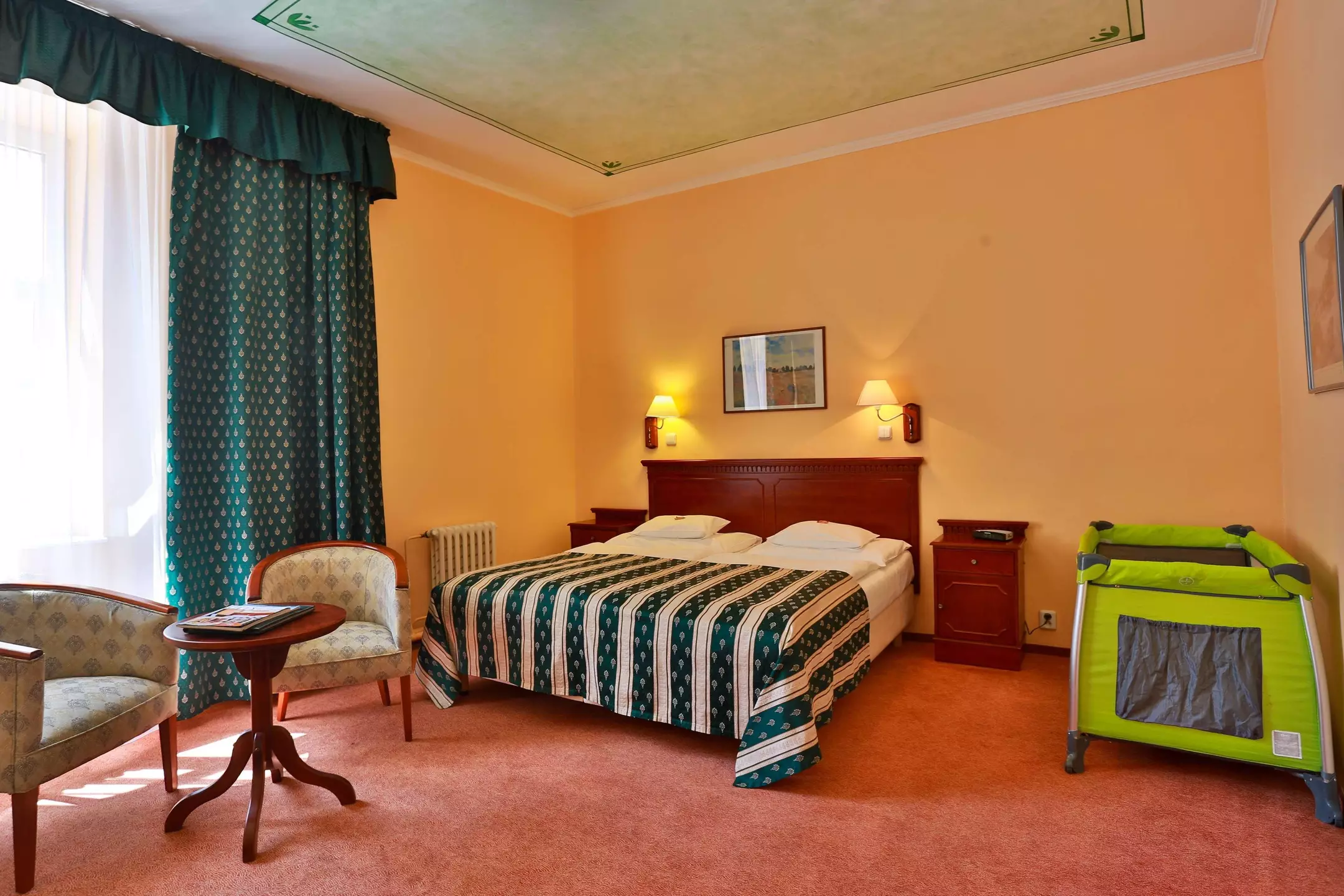 Alibaba https://cdn.alibaba.ir/ostorage/hotel-accommodation-images/6a13f89b61ec039ef7648742_Prague-Best-Western-Plus-Hotel-Meteor-Plaza-1.webp