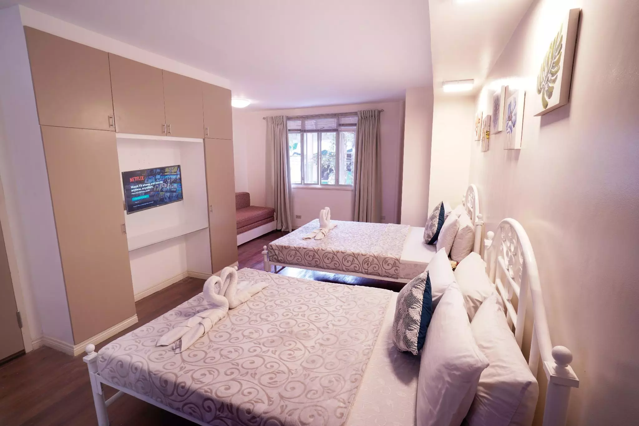 هتل 1775 Adriatico Suites مانیلا