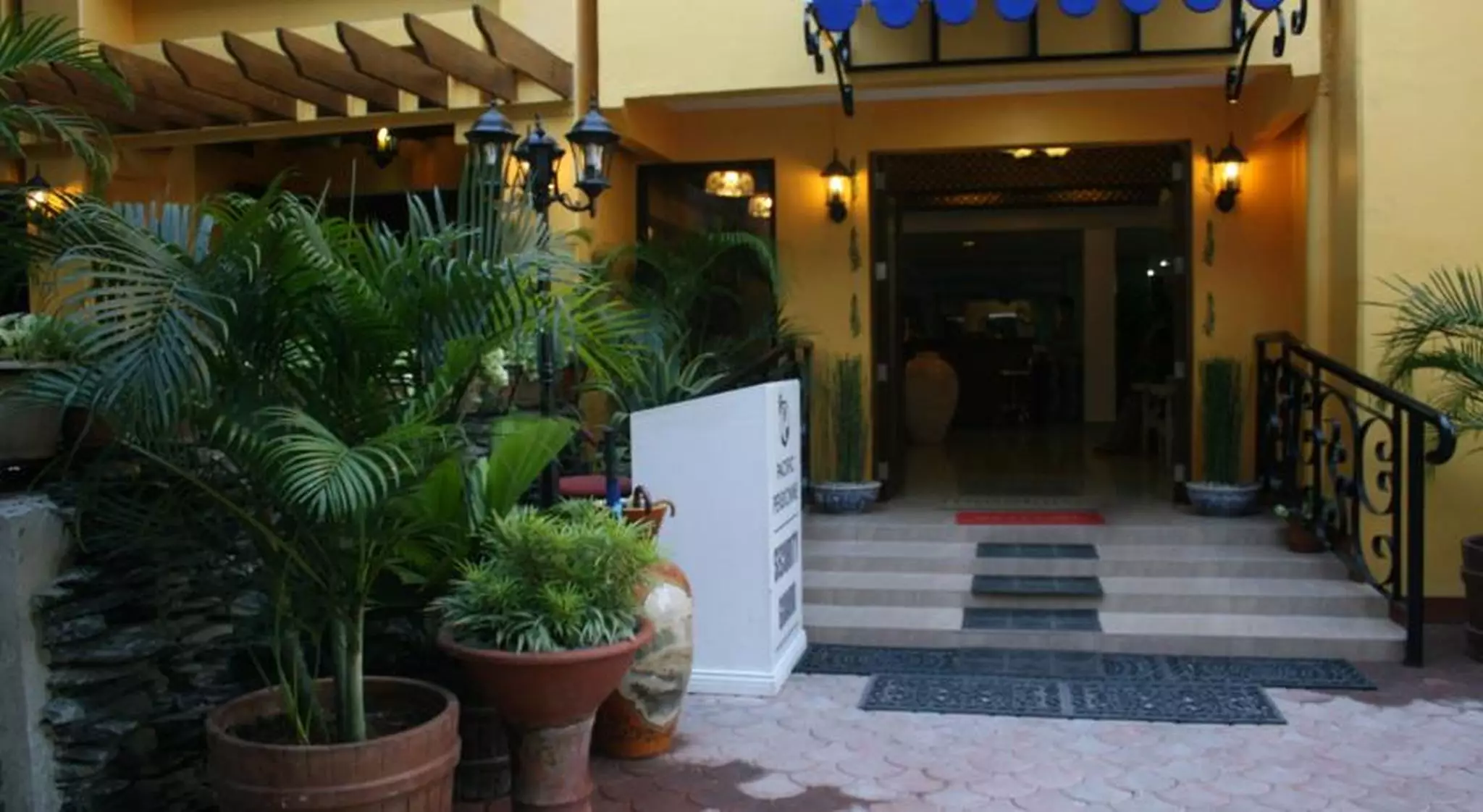 هتل Pacific Pensionne Cebu Stadt