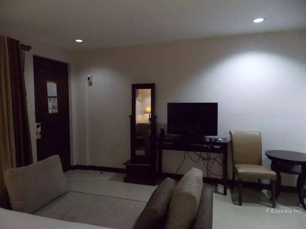 Alibaba https://cdn.alibaba.ir/ostorage/hotel-accommodation-images/6a3ab887ece37da9b7c7ab69_Bacolod-The-Suites-at-Calle-Nueva-0.webp