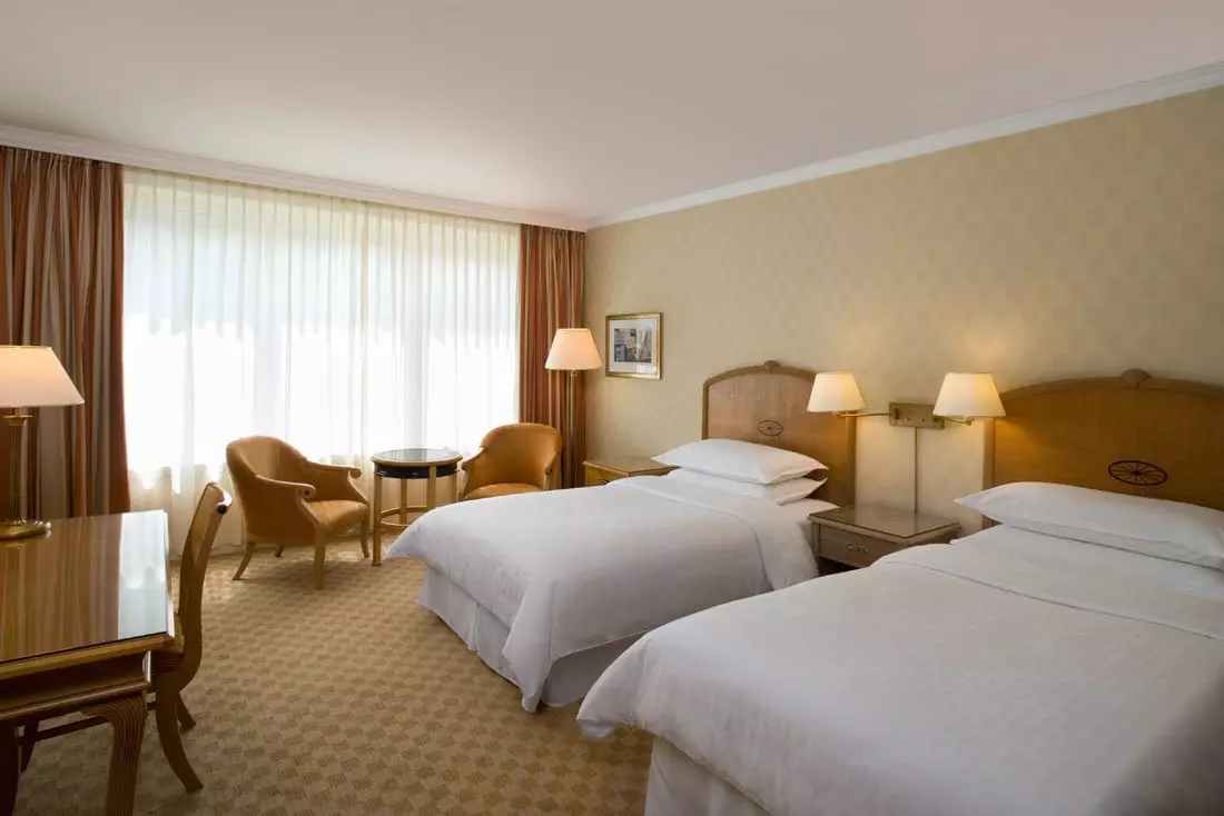 هتل Sheraton Warsaw ورشو