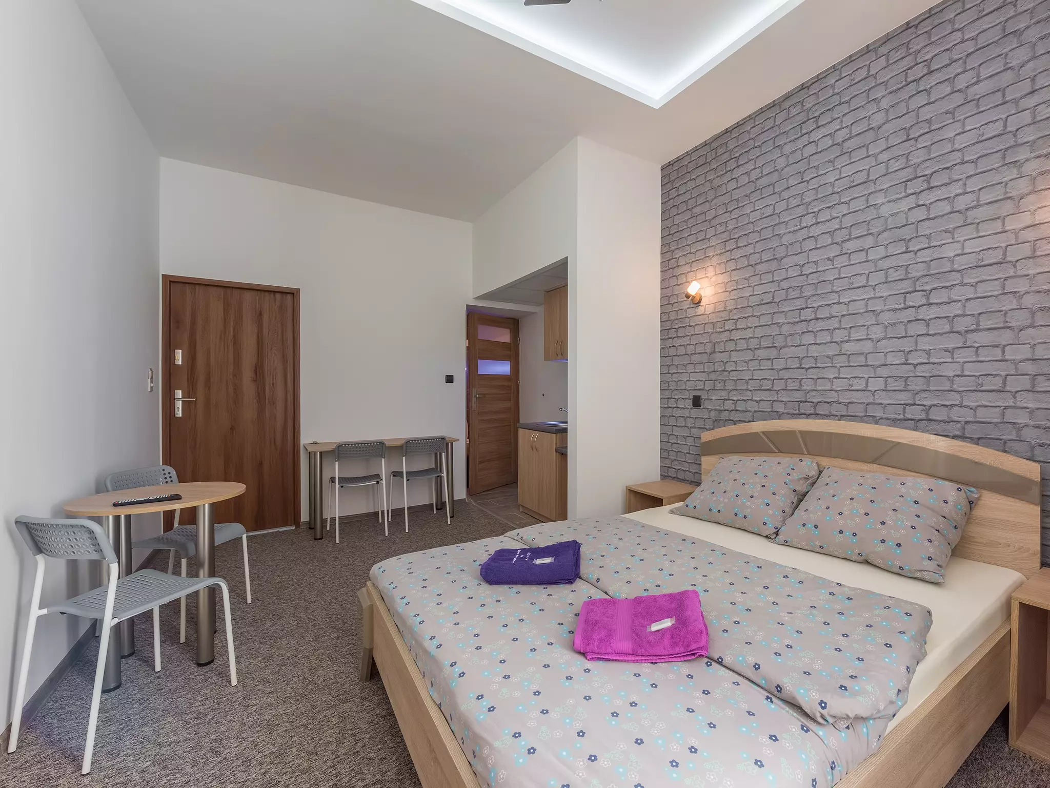 هتل Honey Hostel کراکو