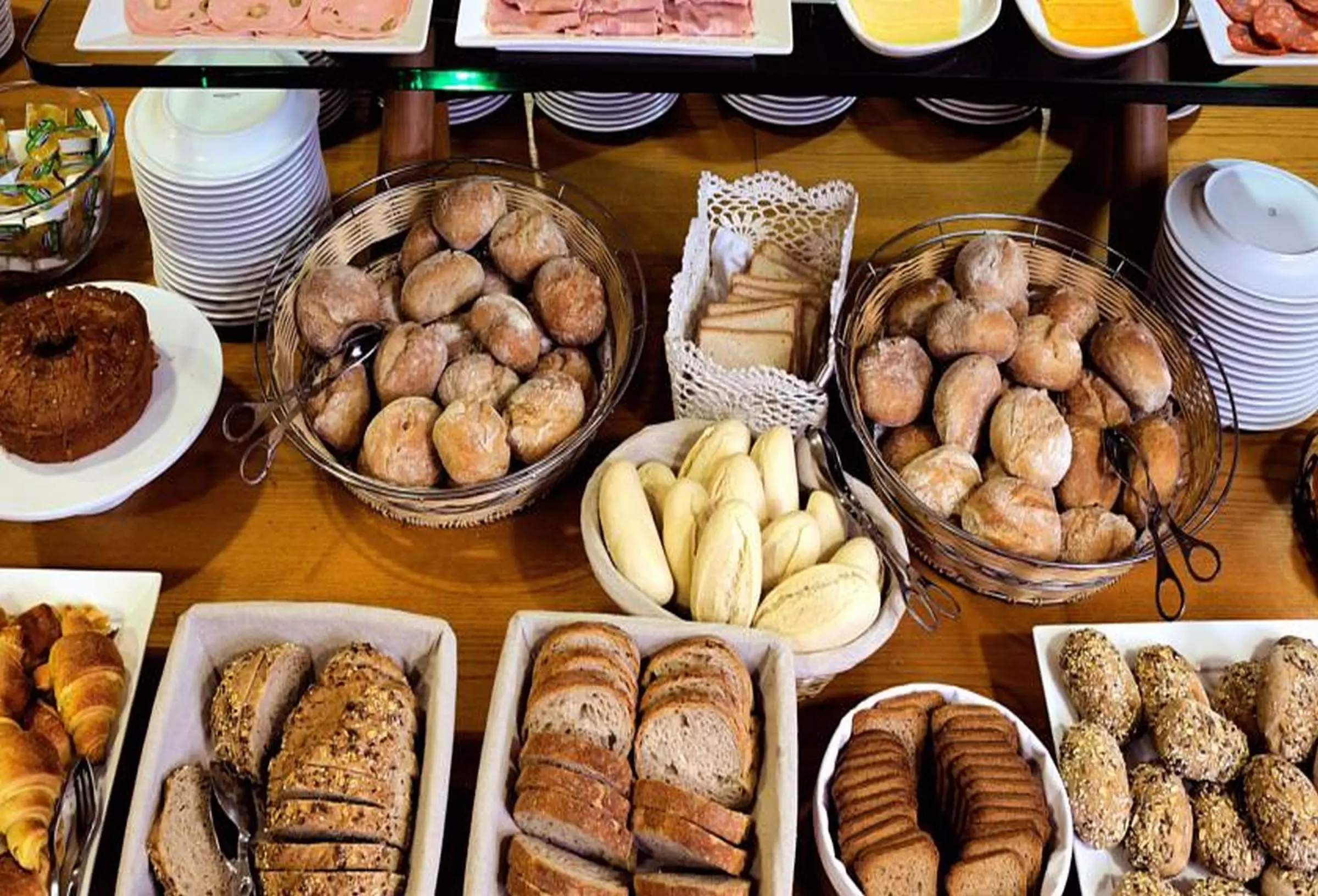Alibaba https://cdn.alibaba.ir/ostorage/hotel-accommodation-images/6a3ba0d8ece37da9b7c8546b_Lisbon-Hotel-3K-Barcelona-0.webp