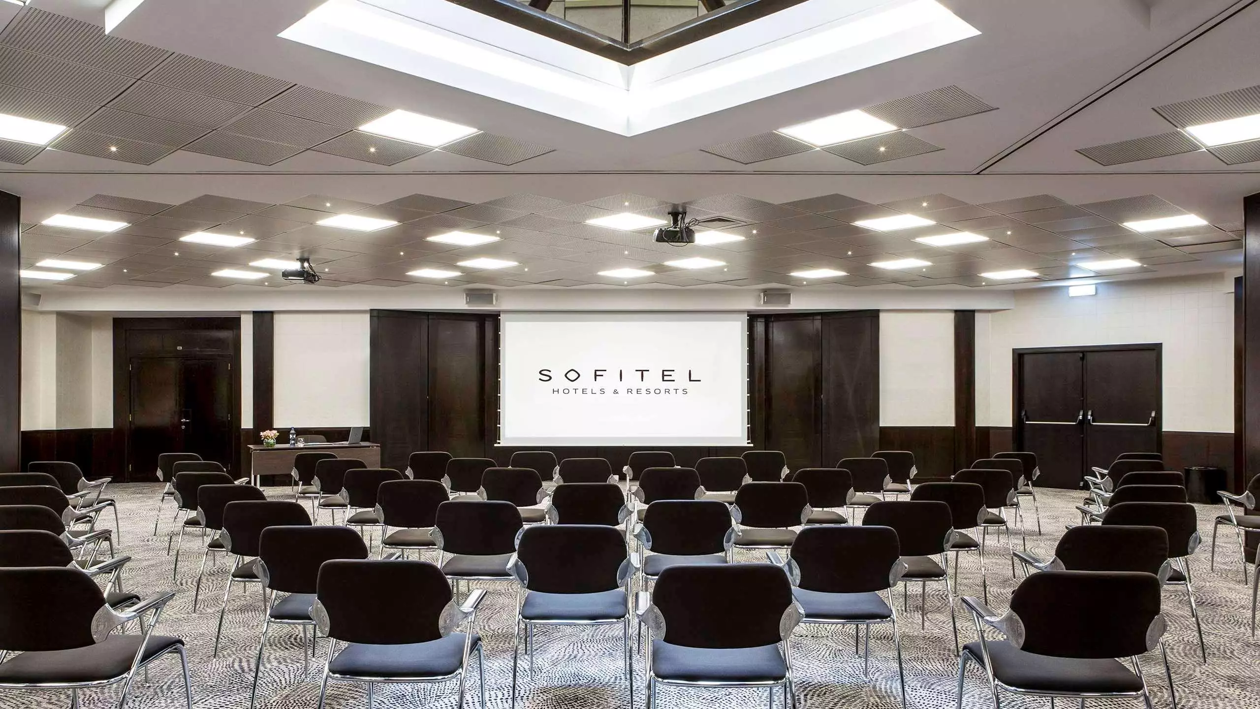 هتل Sofitel Lisbon Liberdade لیسبون