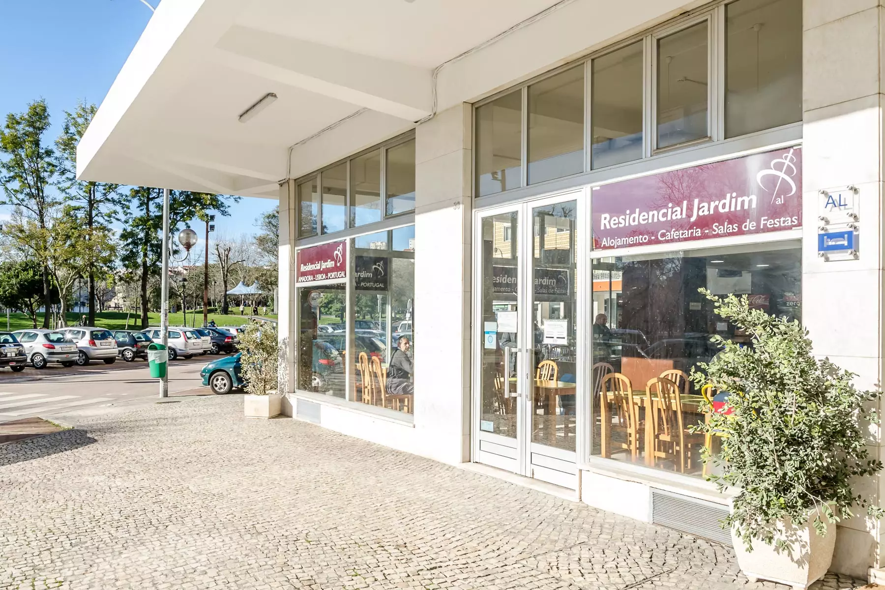 Alibaba https://cdn.alibaba.ir/ostorage/hotel-accommodation-images/6a3bc007ece37da9b7c86a69_Lisbon-Residencial-Jardim-Da-Amadora-0.webp