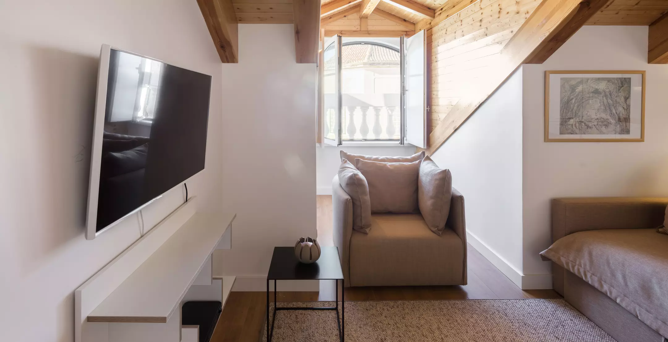 هتل Lisbon Serviced Apartments - Baixa Castelo لیسبون