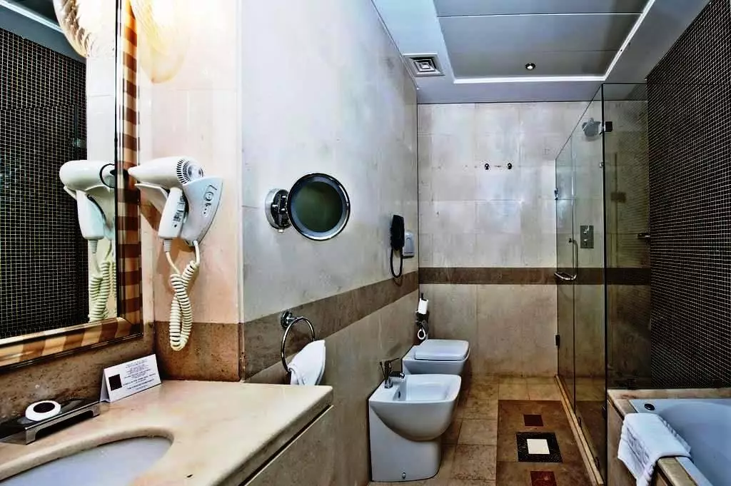 هتل Century Hotel Doha دوحه