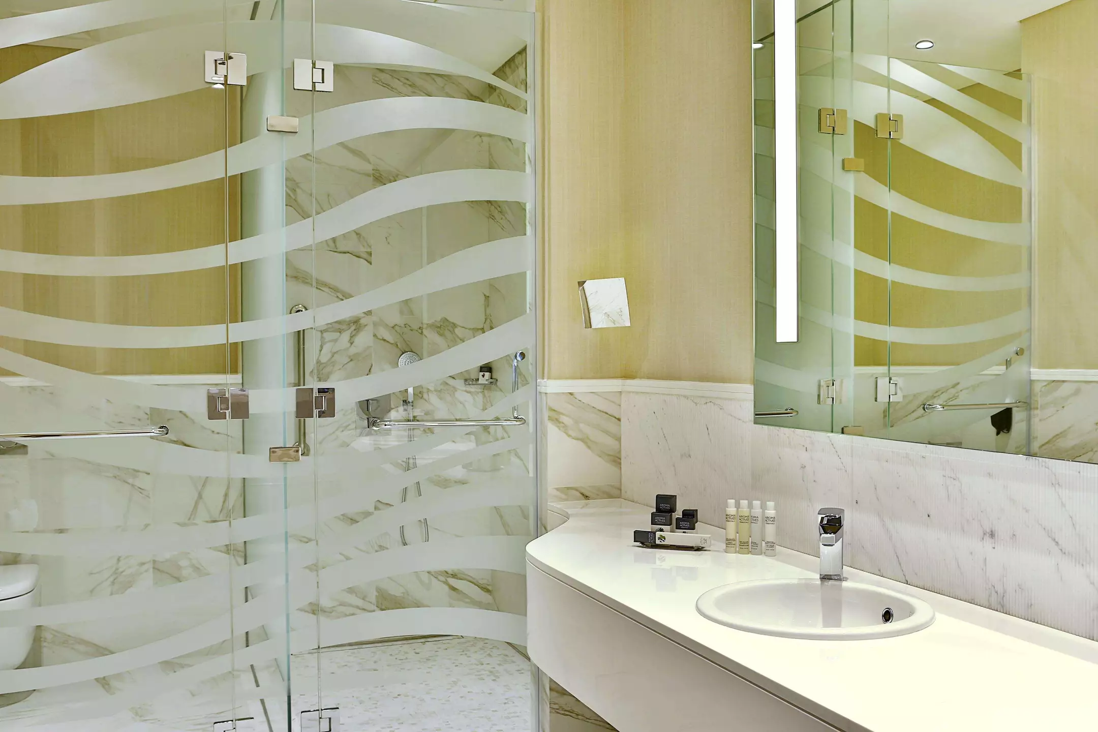 هتل DoubleTree by Hilton Hotel Doha Old Town دوحه