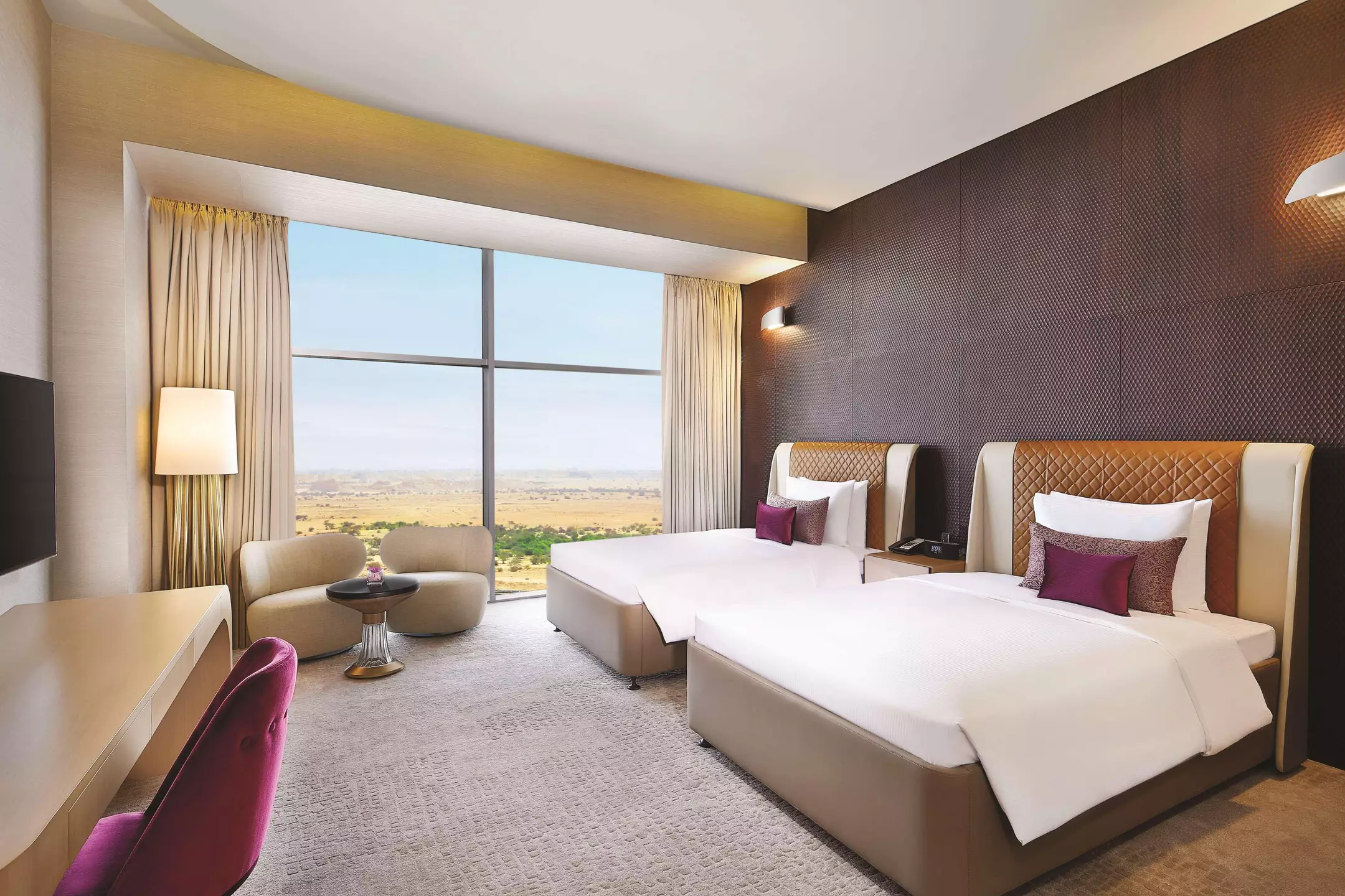 هتل AlRayyan Hotel Doha, Curio Collection by Hilton دوحه