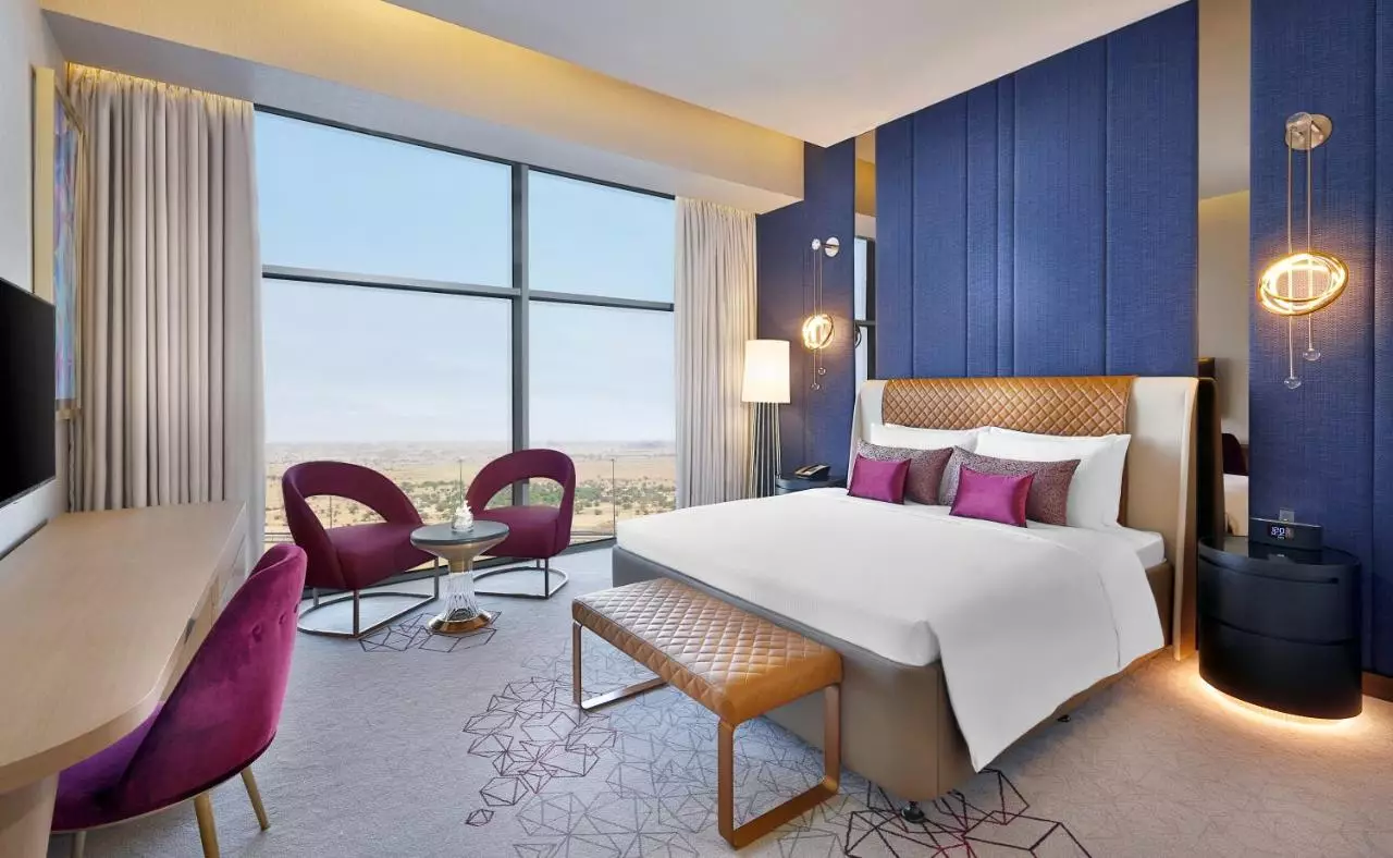هتل AlRayyan Hotel Doha, Curio Collection by Hilton دوحه