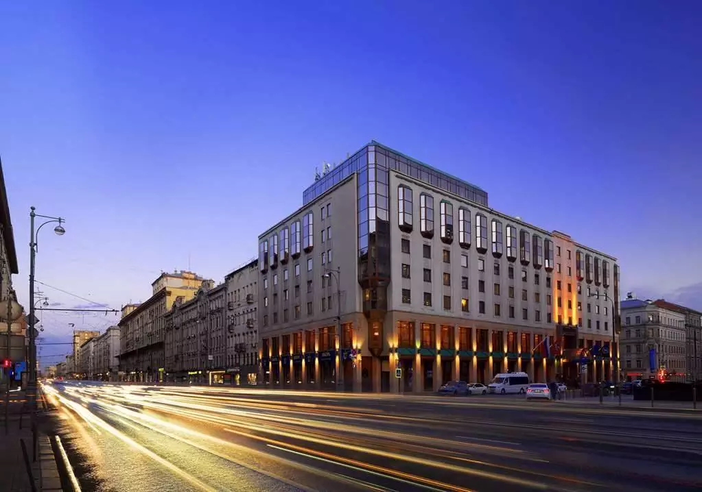 Alibaba https://cdn.alibaba.ir/ostorage/hotel-accommodation-images/6a3d4bfceeea55934947e285_Moscow-Sheraton-Palace-0.webp