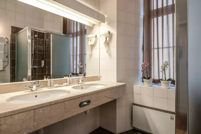 Alibaba https://cdn.alibaba.ir/ostorage/hotel-accommodation-images/6a3dbb6beeea559349483629_Stockholm-Victory-Hotel-0.webp