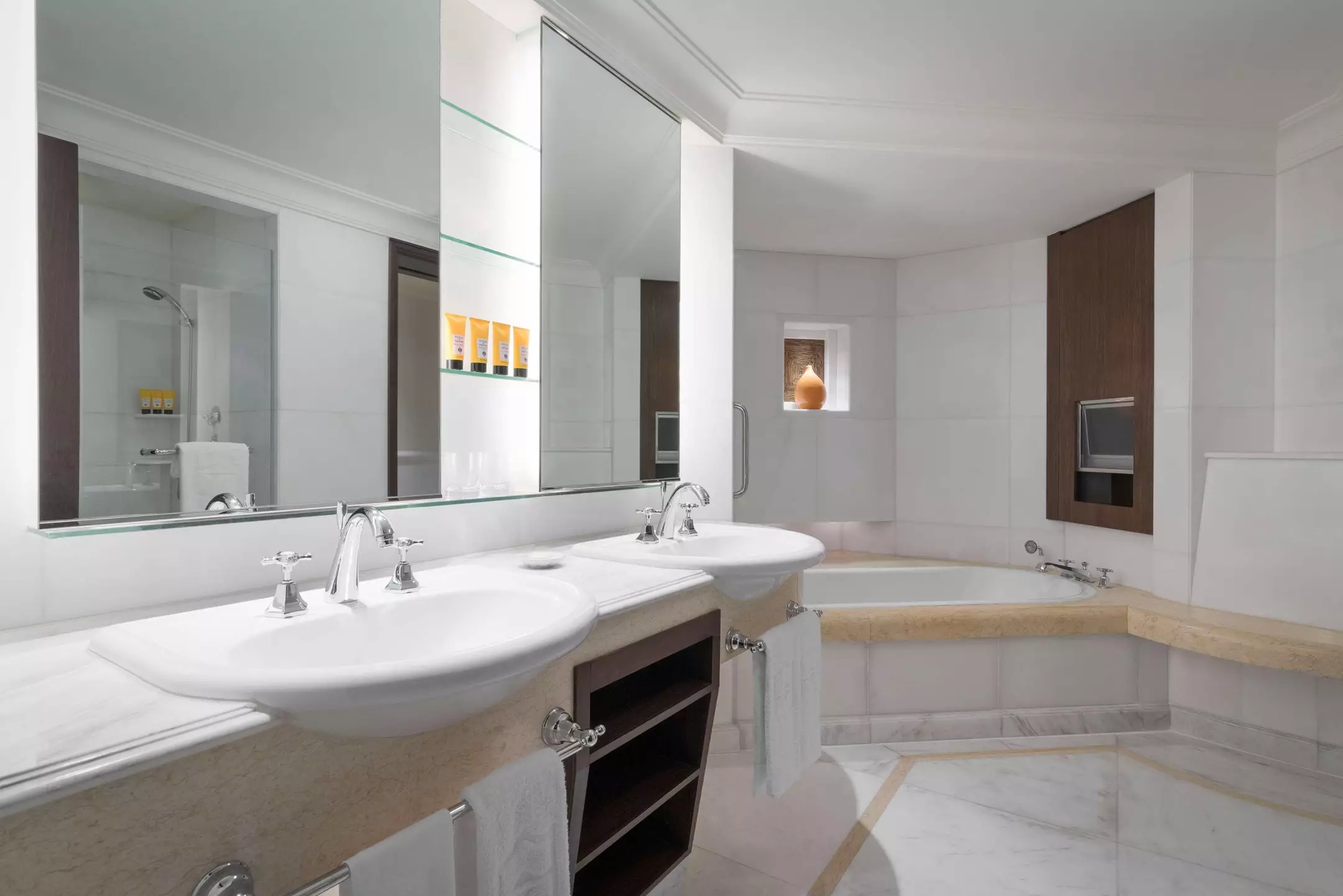 هتل Shangri-La Singapore سنگاپور