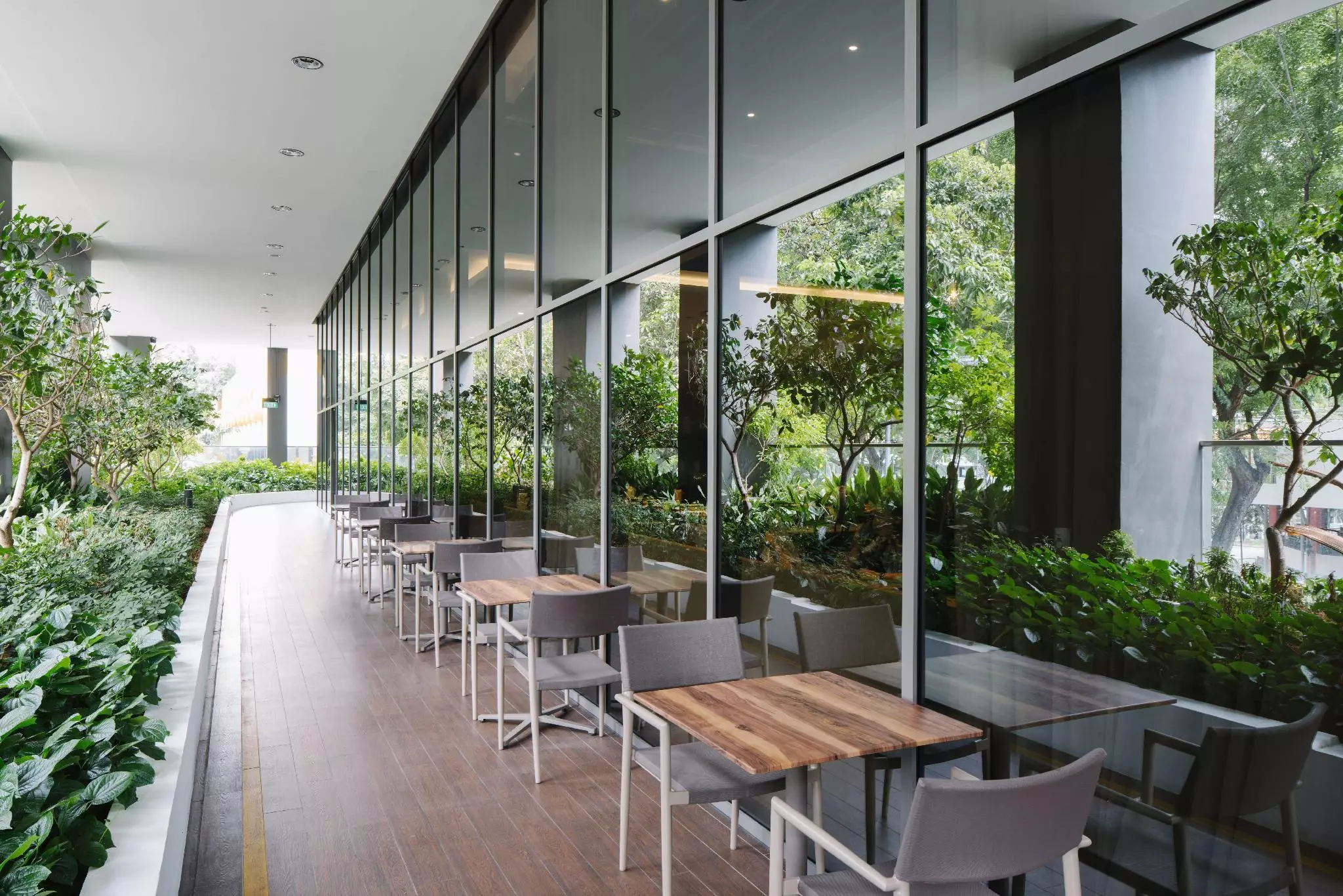 Alibaba https://cdn.alibaba.ir/ostorage/hotel-accommodation-images/6a3df2d1eeea559349486158_Singapore-Destination-Singapore-Beach-Road-0.webp