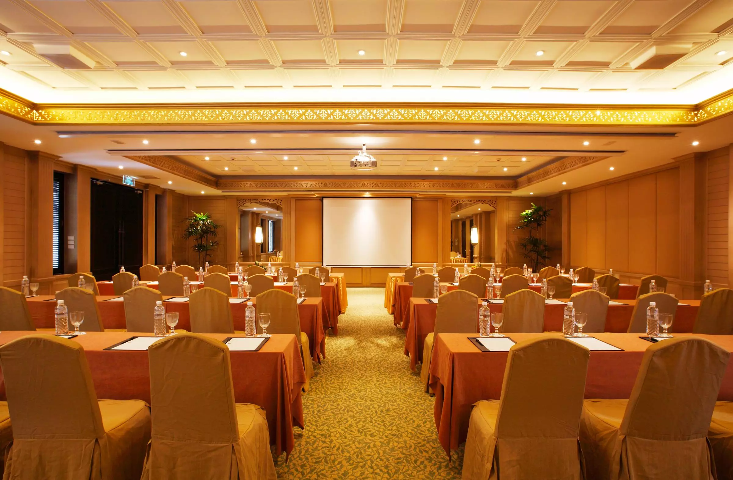هتل Dusit Thani Laguna Phuket Bang Tao Bay
