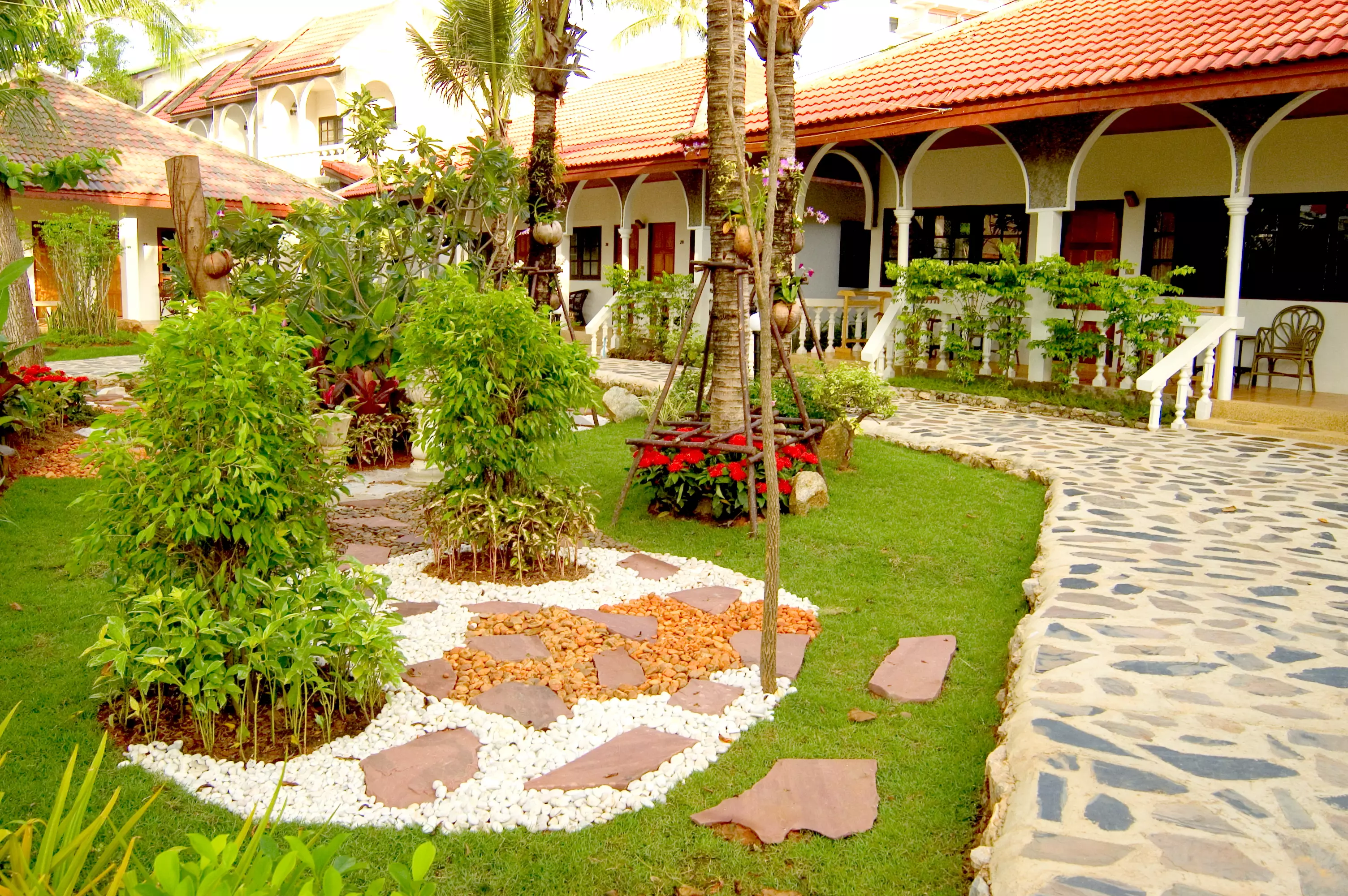 هتل Tropica Bungalows Patong