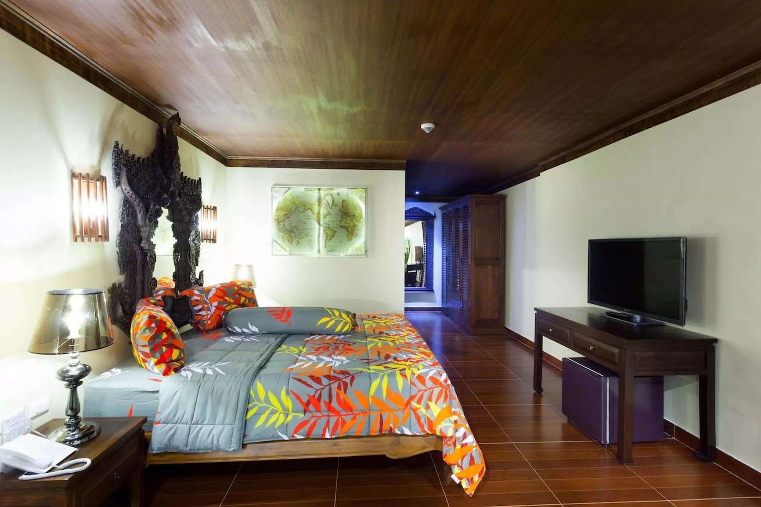 هتل Tropica Bungalows Patong