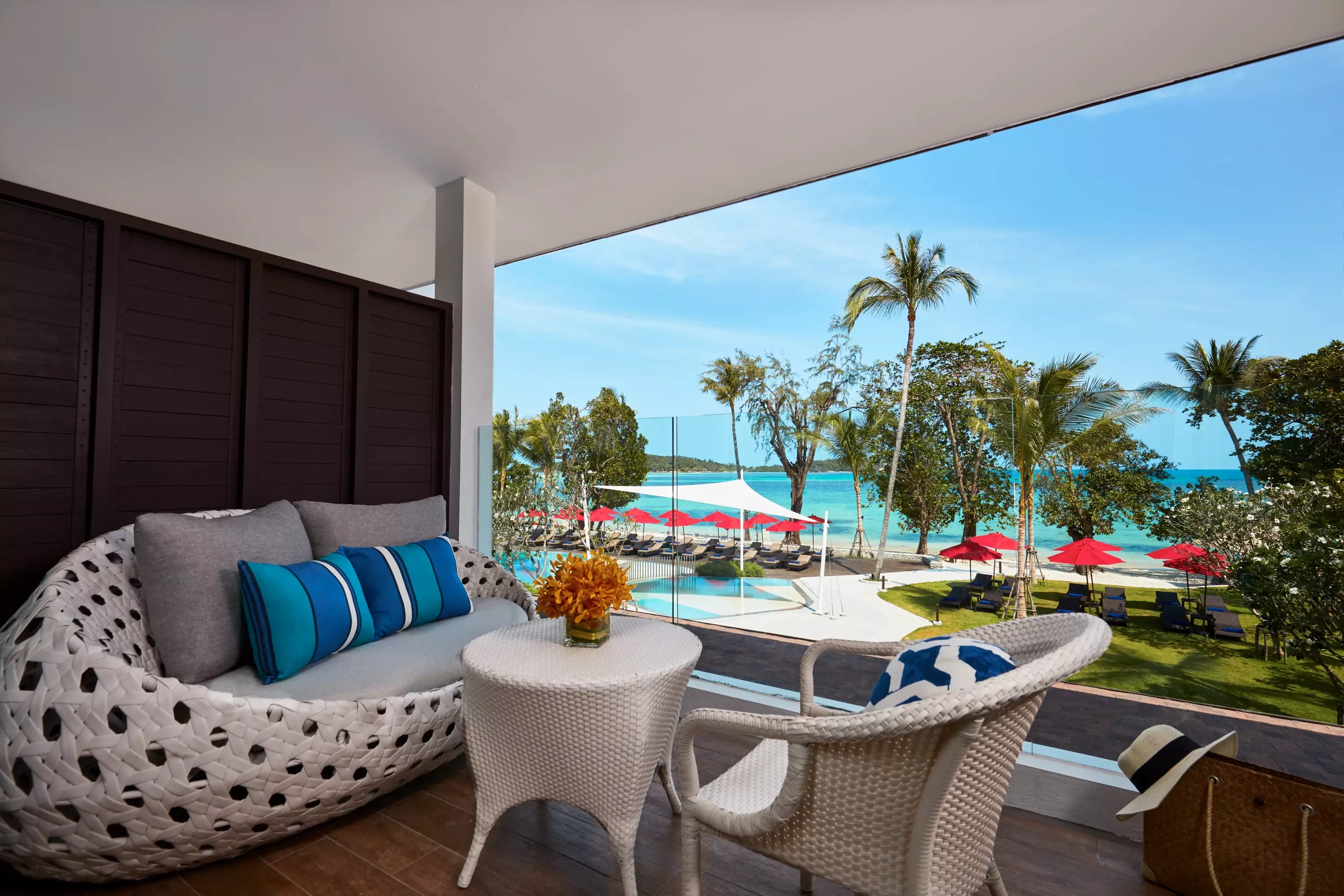 Alibaba https://cdn.alibaba.ir/ostorage/hotel-accommodation-images/6a3e09d7eeea55934948724d_Chaweng-Beach-Amari-Koh-Samui-0.webp