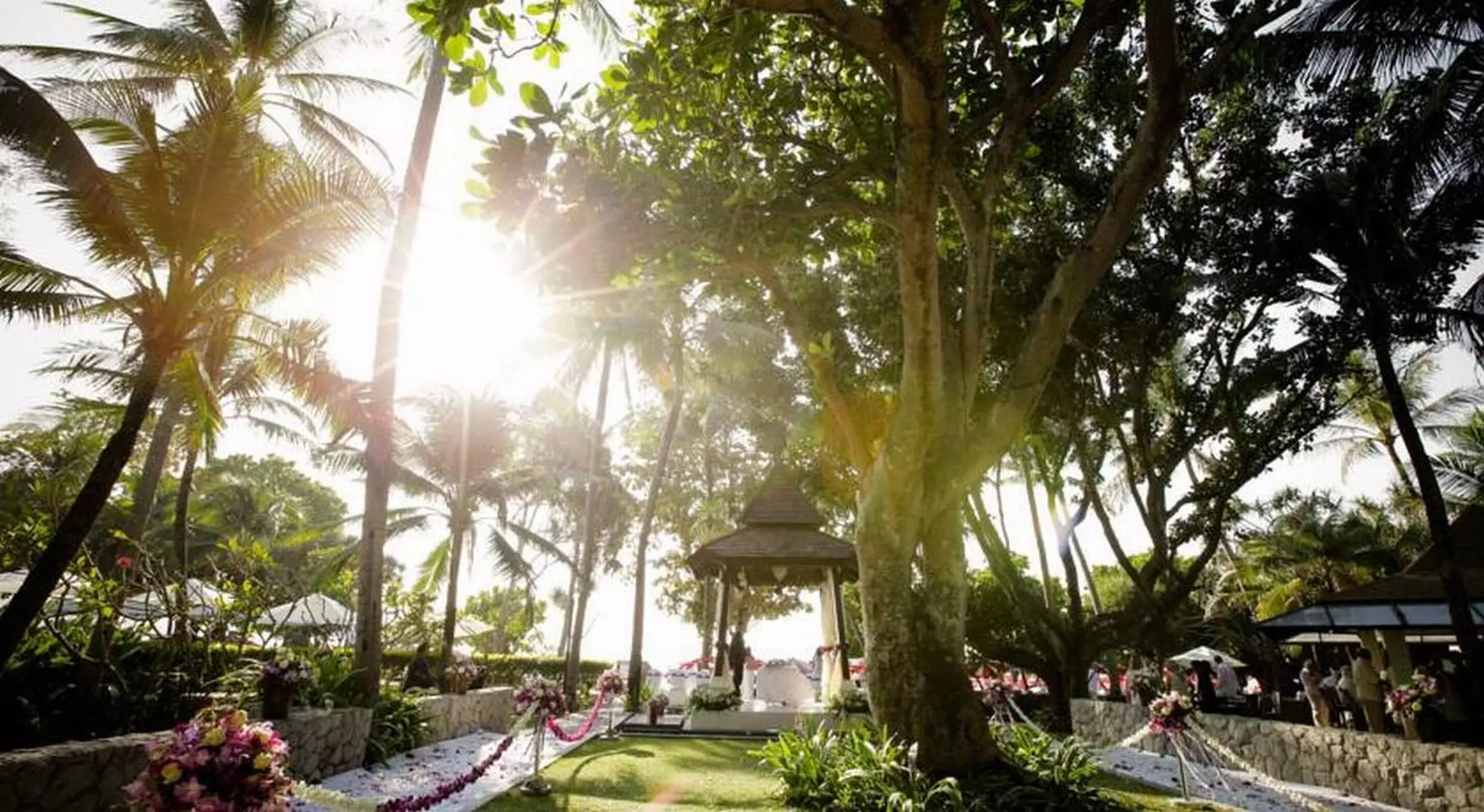 هتل Impiana Resort Patong Patong