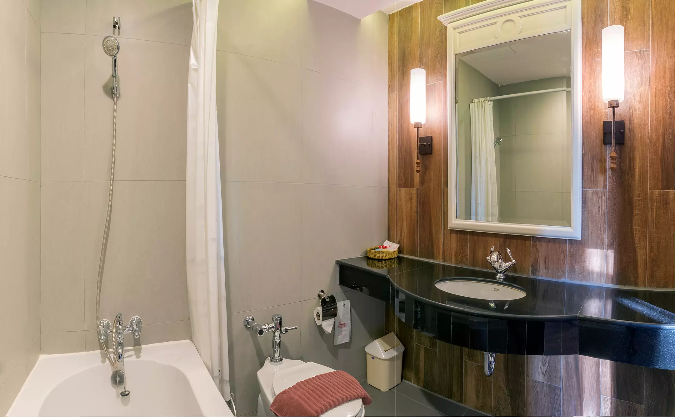 هتل Royal Rattanakosin Hotel بانگکوک