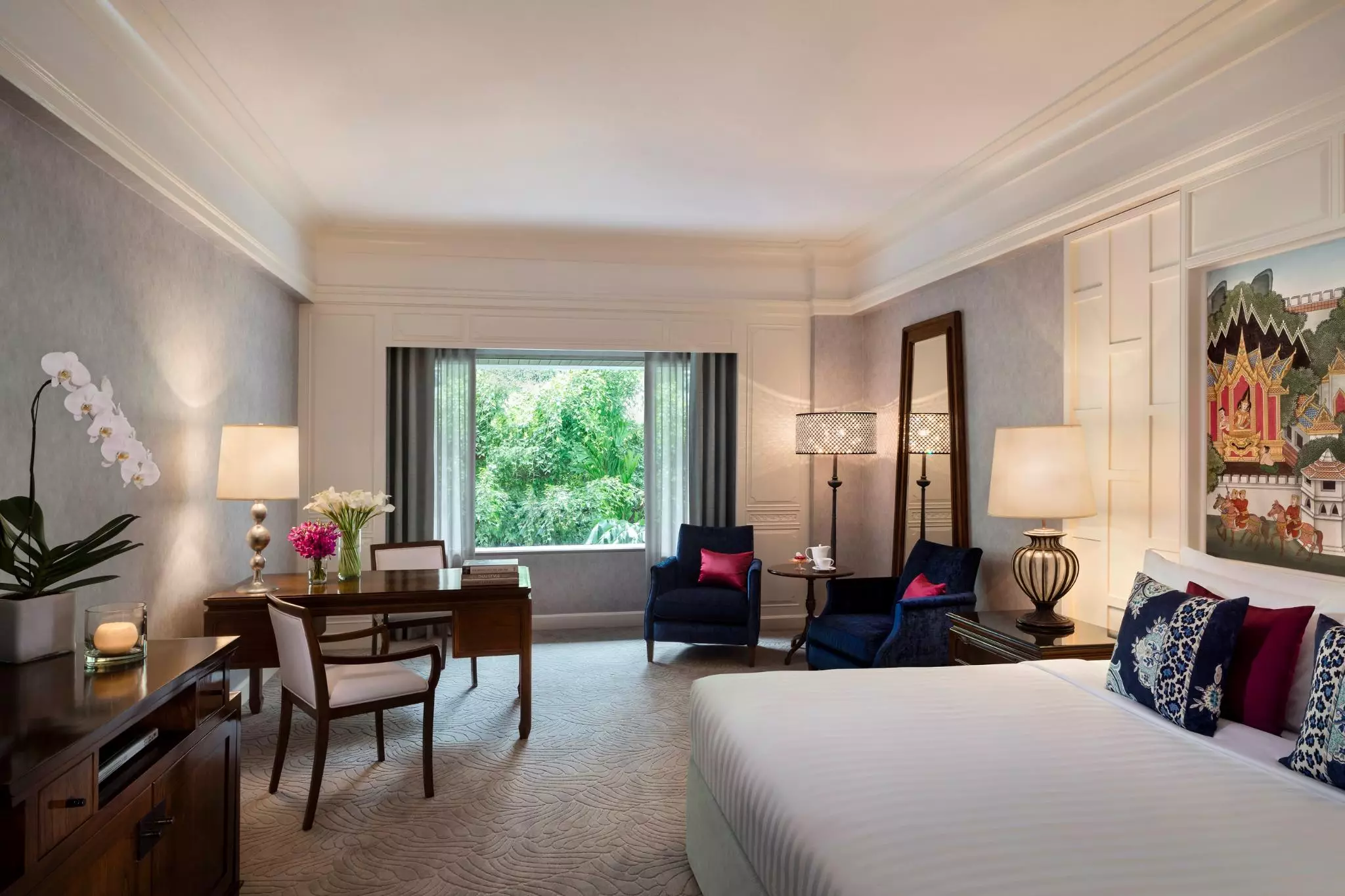 Alibaba https://cdn.alibaba.ir/ostorage/hotel-accommodation-images/6a3e2768eeea559349488889_Bangkok-Anantara-Siam-Bangkok-Hotel-0.webp
