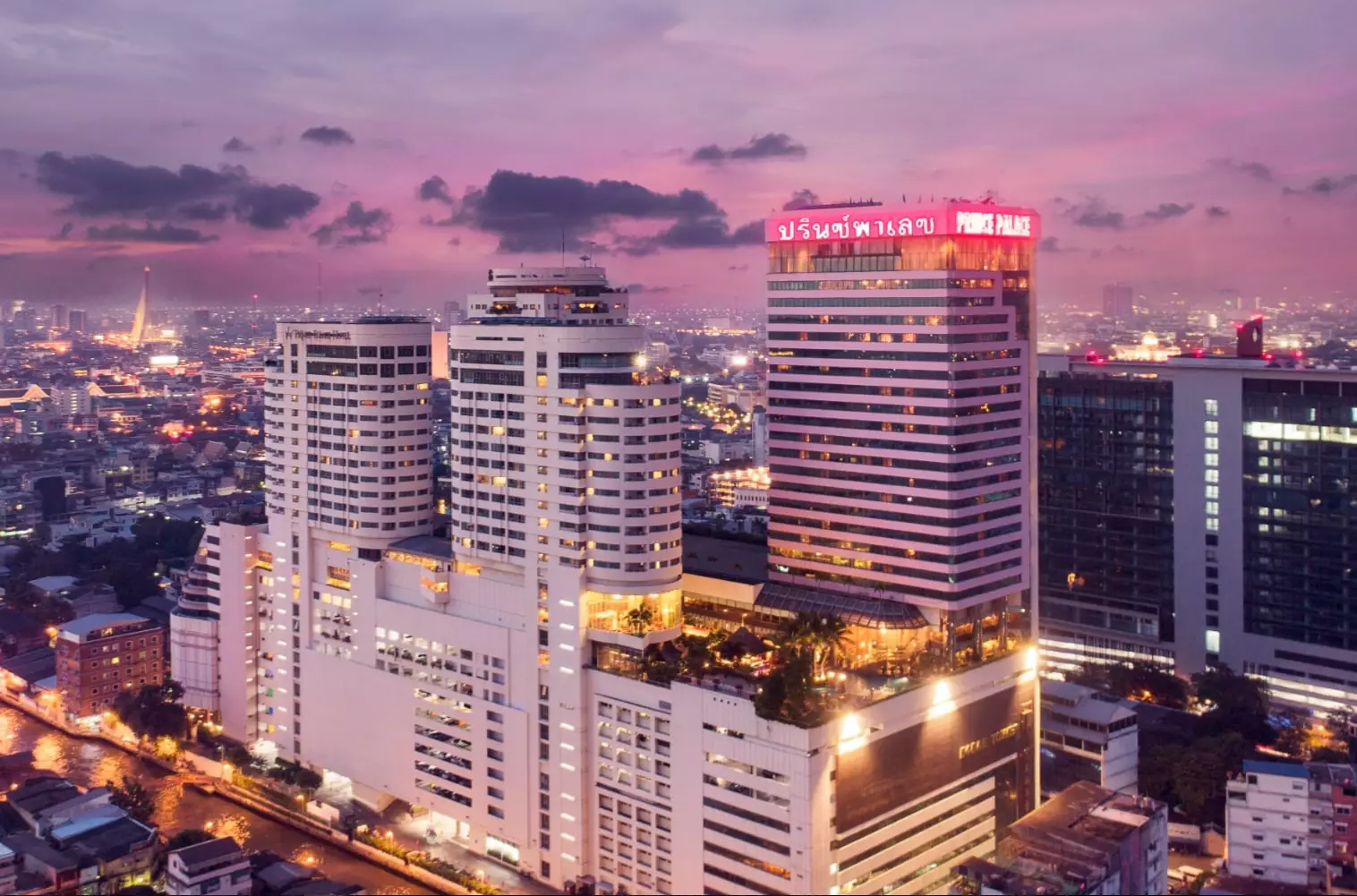 Alibaba https://cdn.alibaba.ir/ostorage/hotel-accommodation-images/6a3e2973eeea5593494889e8_Bangkok-Prince-Palace-0.webp