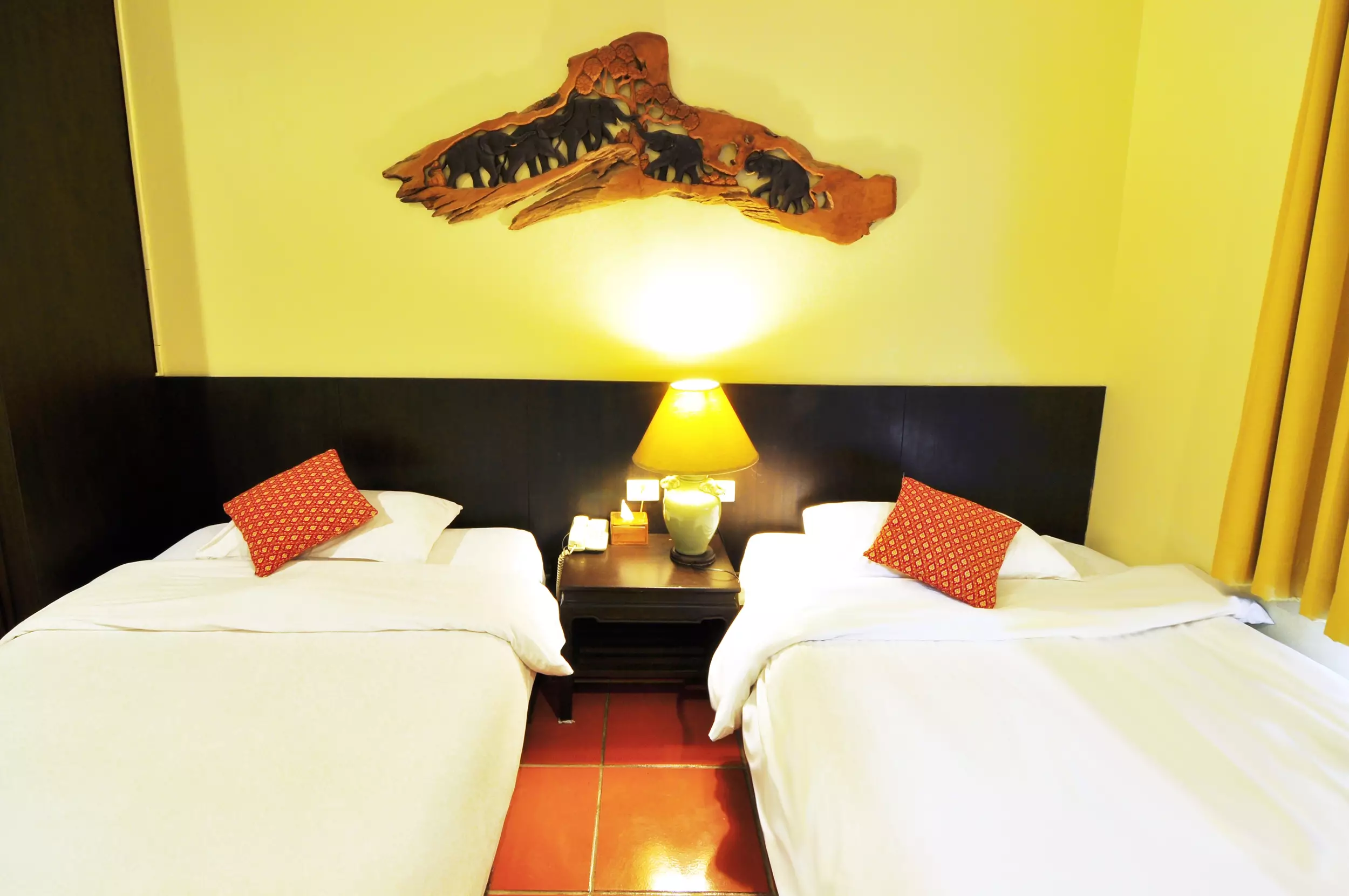 هتل Baan Sukhumvit Soi 20 بانگکوک