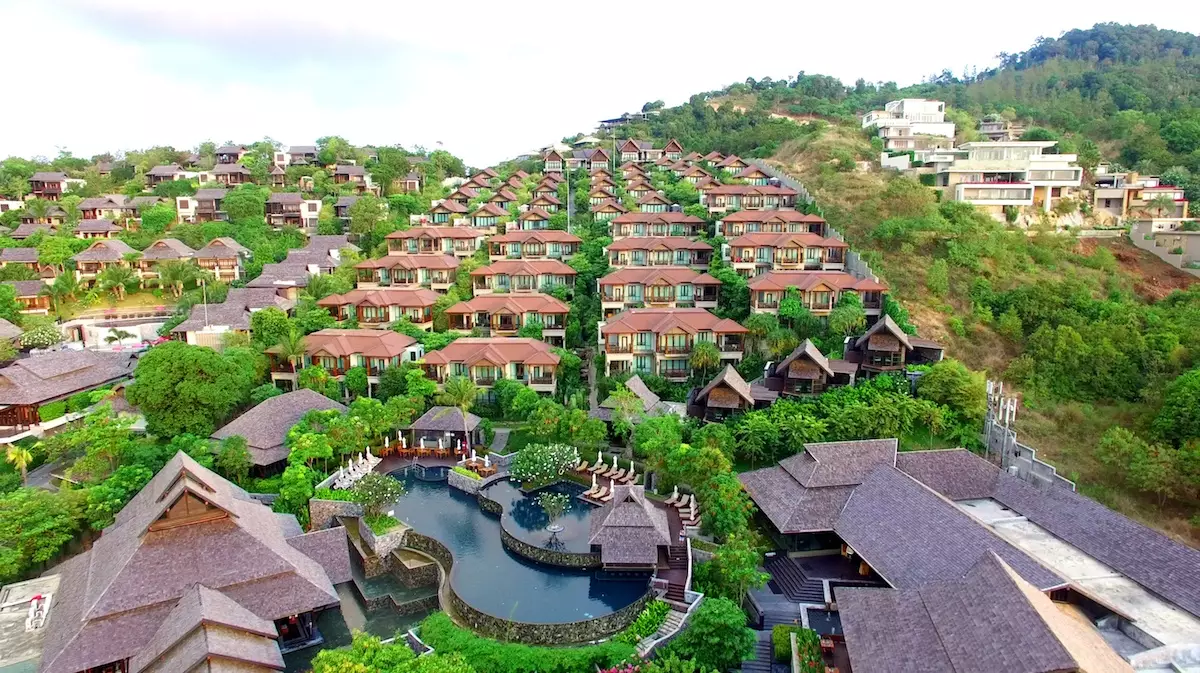 Alibaba https://cdn.alibaba.ir/ostorage/hotel-accommodation-images/6a3e4663eeea55934948a085_Chaweng-Beach-Nora-Buri-Resort--Spa-0.webp