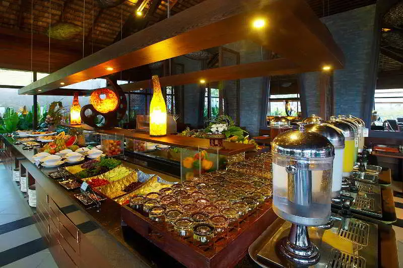 هتل Nora Buri Resort & Spa Chaweng Beach