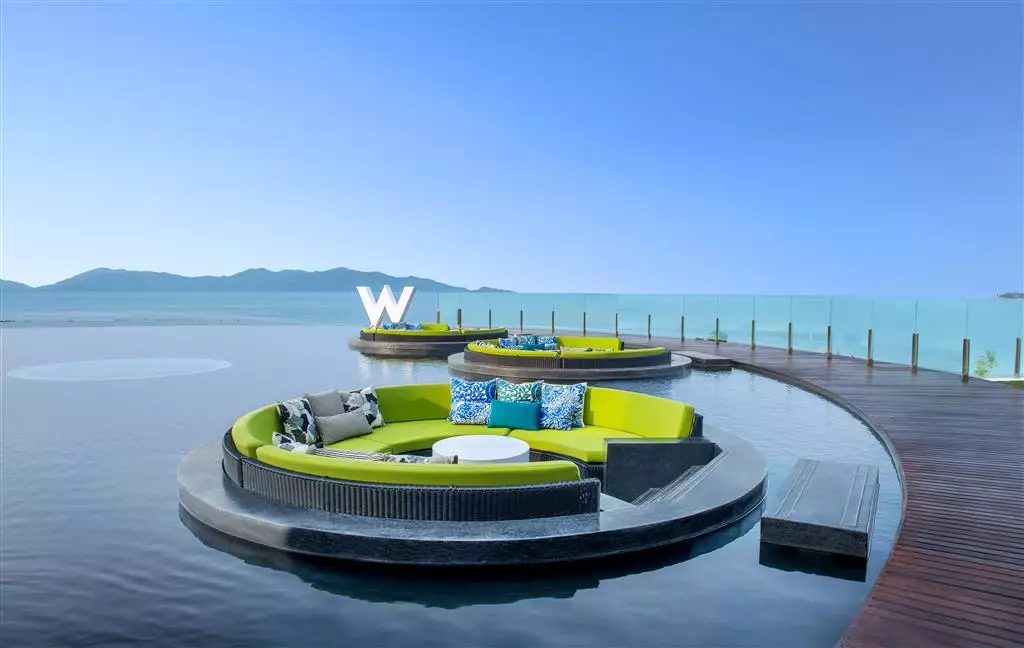 هتل W Koh Samui Maenam Beach