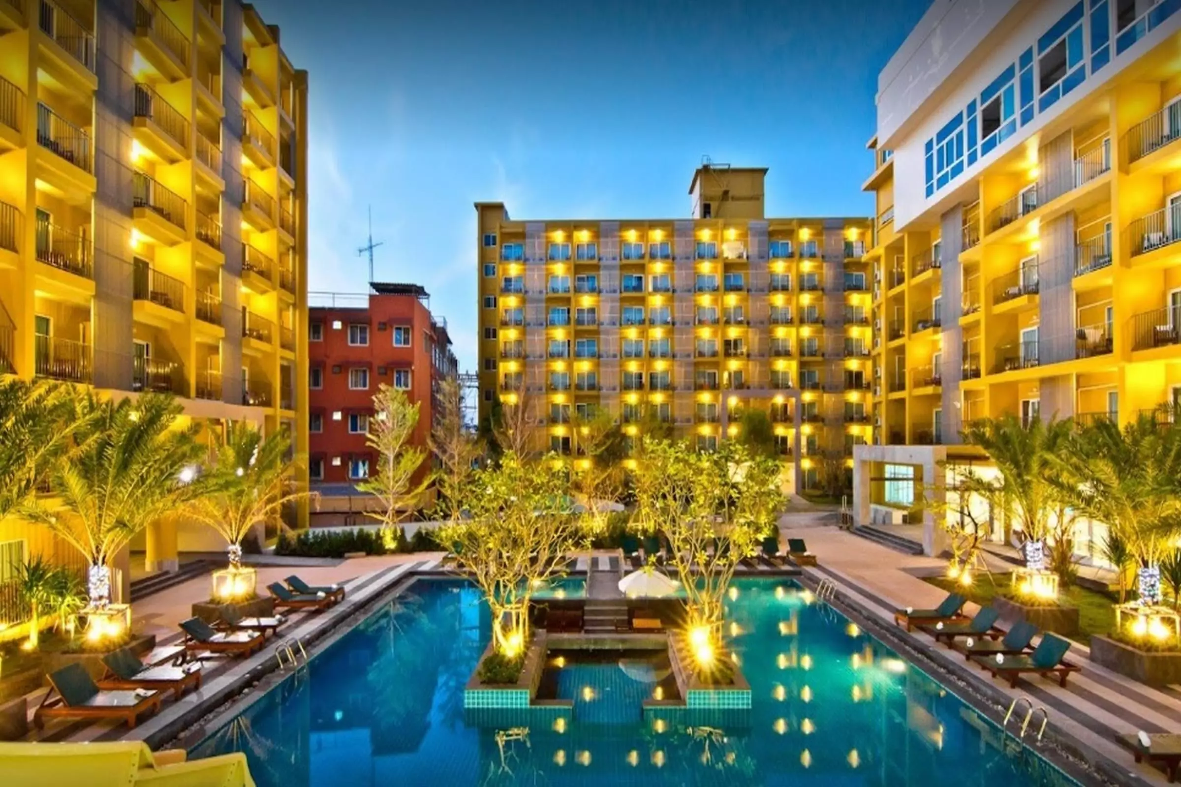 هتل Bella Express Hotel پاتایا