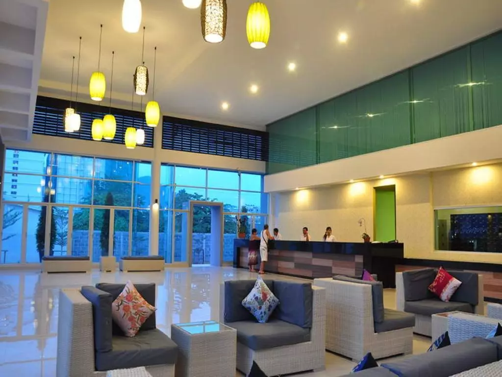 هتل The Natural Resort Patong