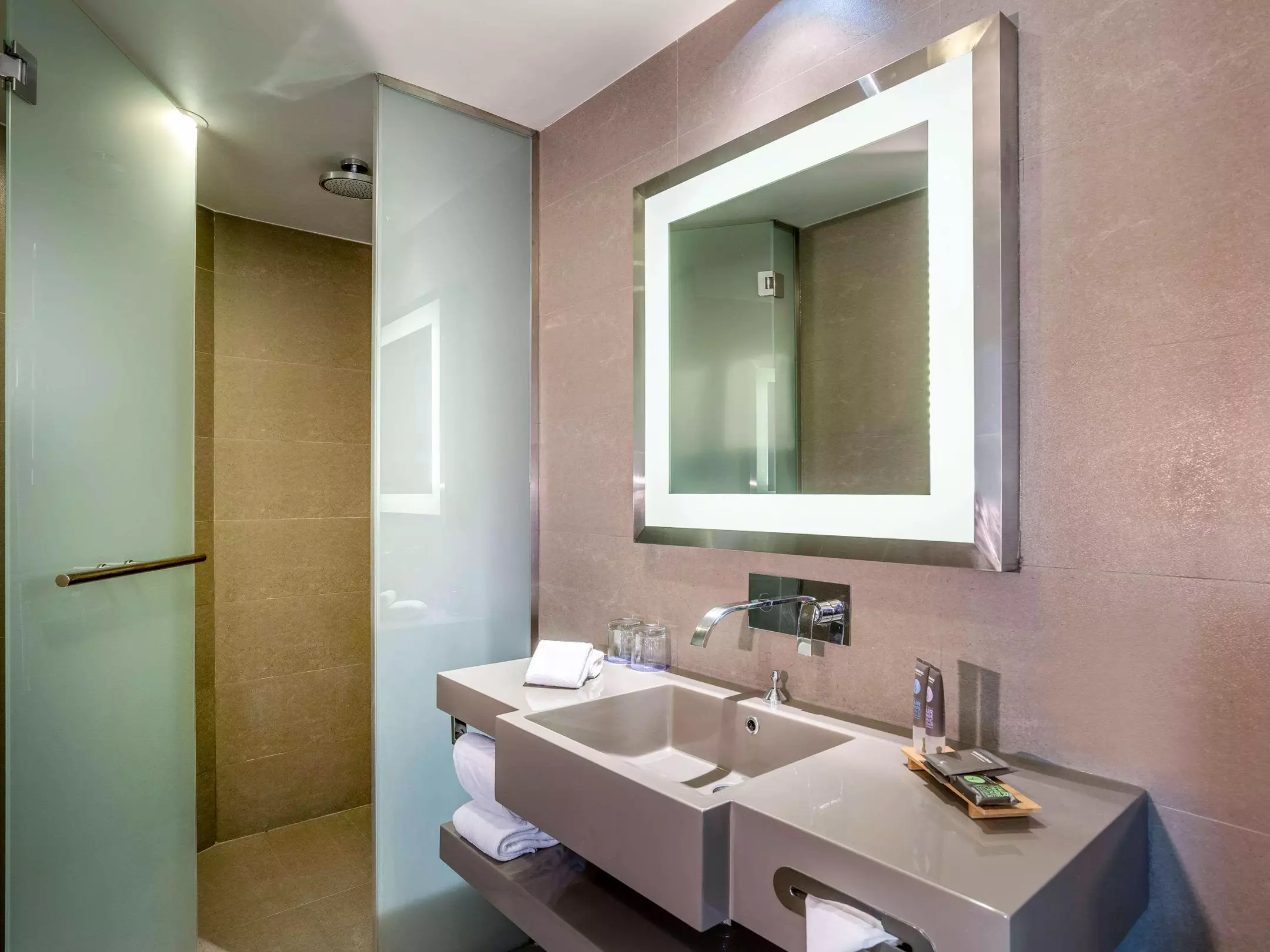 هتل Novotel Bangkok Platinum Pratunam بانگکوک