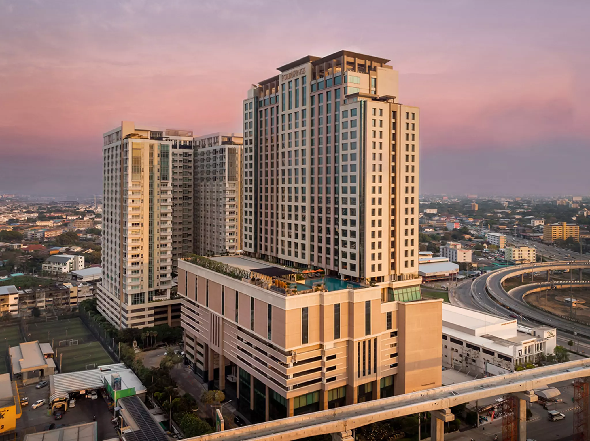 Alibaba https://cdn.alibaba.ir/ostorage/hotel-accommodation-images/6a3e862feeea55934948d10d_Bangkok-Grand-FourWings-Convention-0.webp