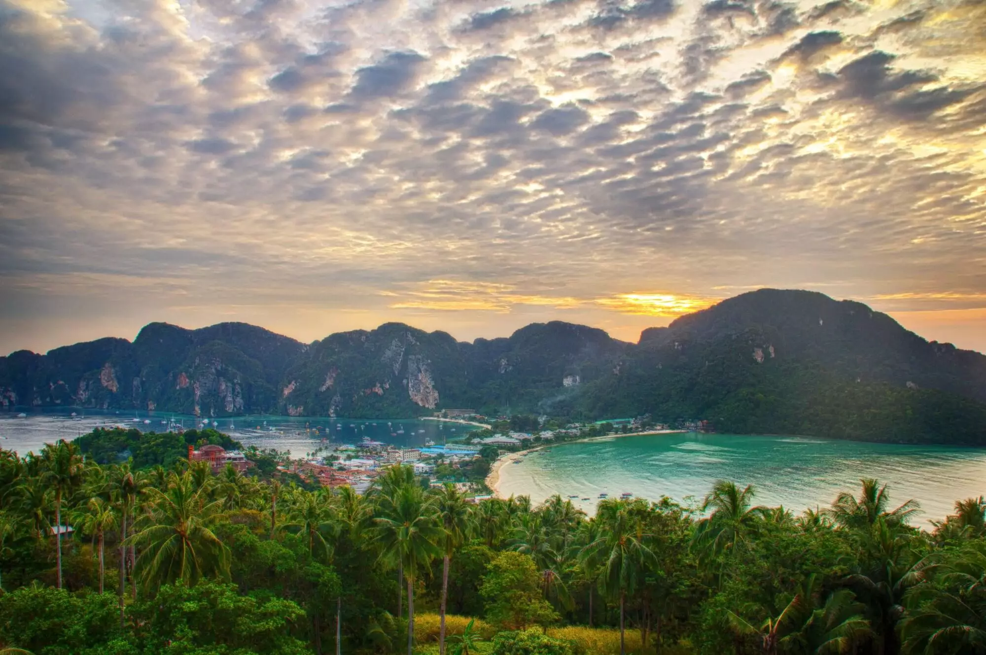 Alibaba https://cdn.alibaba.ir/ostorage/hotel-accommodation-images/6a3e96b8eeea55934948de59_Phi-Phi-Island--Ko-Pee-Pee-Phuphaya-Seaview-Resort-0.webp