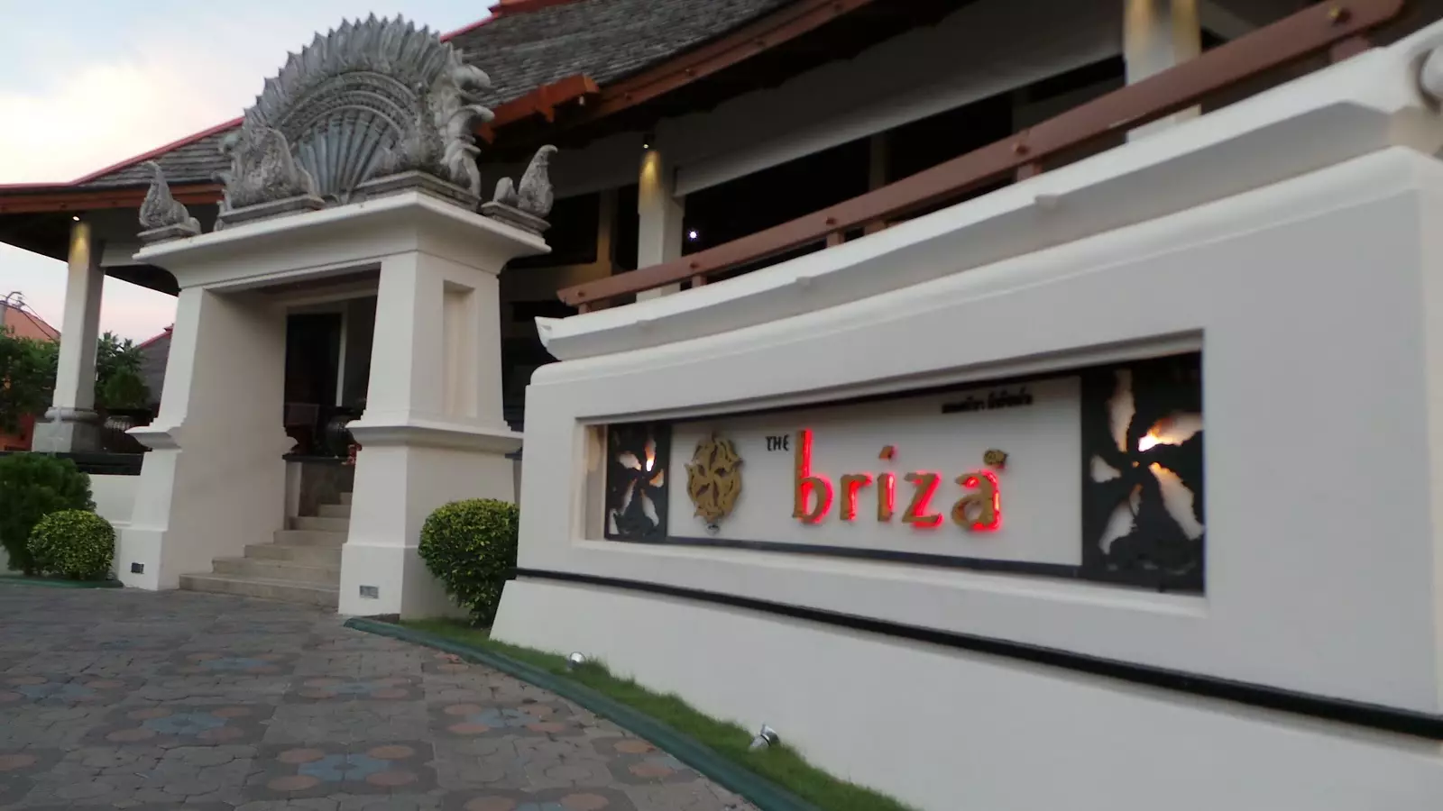 Alibaba https://cdn.alibaba.ir/ostorage/hotel-accommodation-images/6a3eac6deeea55934948ee8e_Chaweng-Beach-The-Briza-Beach-Resort-0.webp