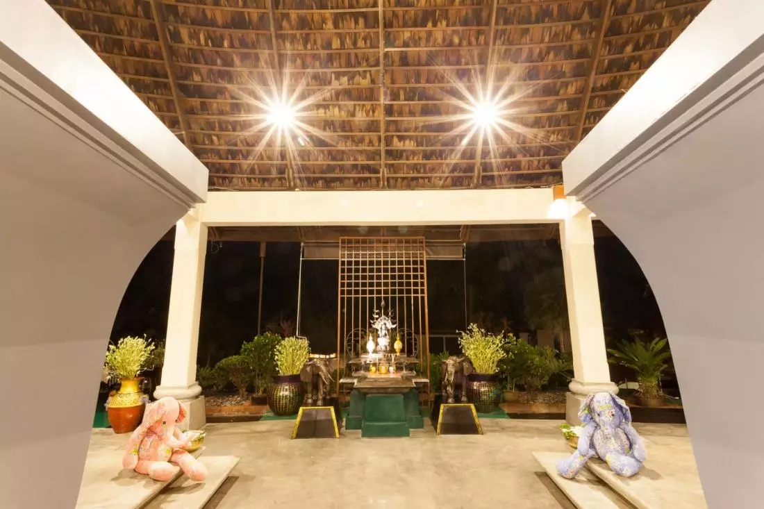 هتل The Briza Beach Resort Chaweng Beach