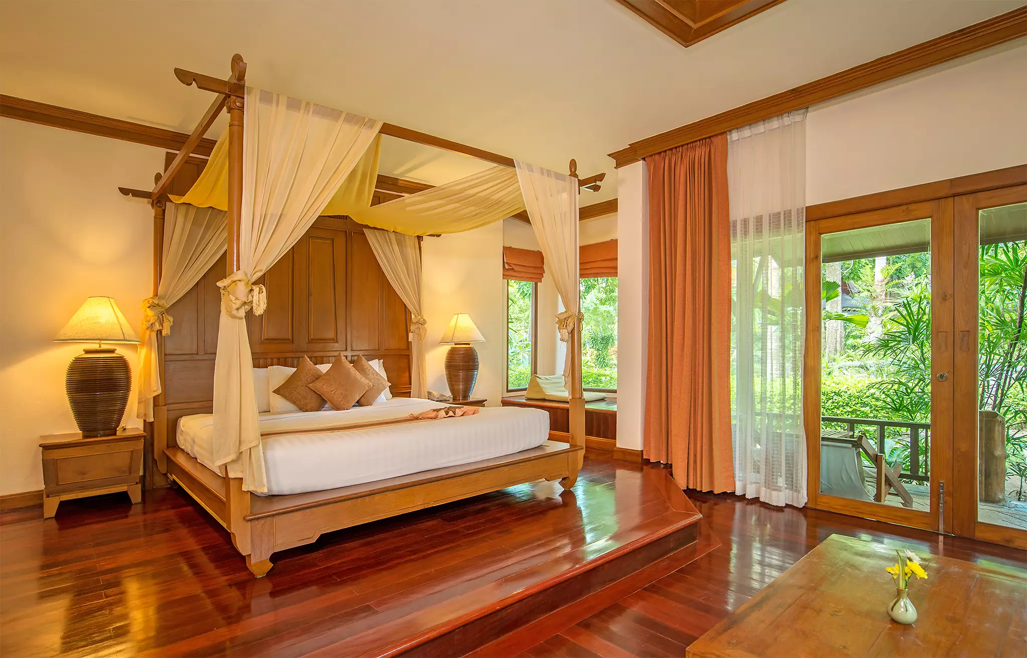 هتل Sand Sea Resort Sai Thai