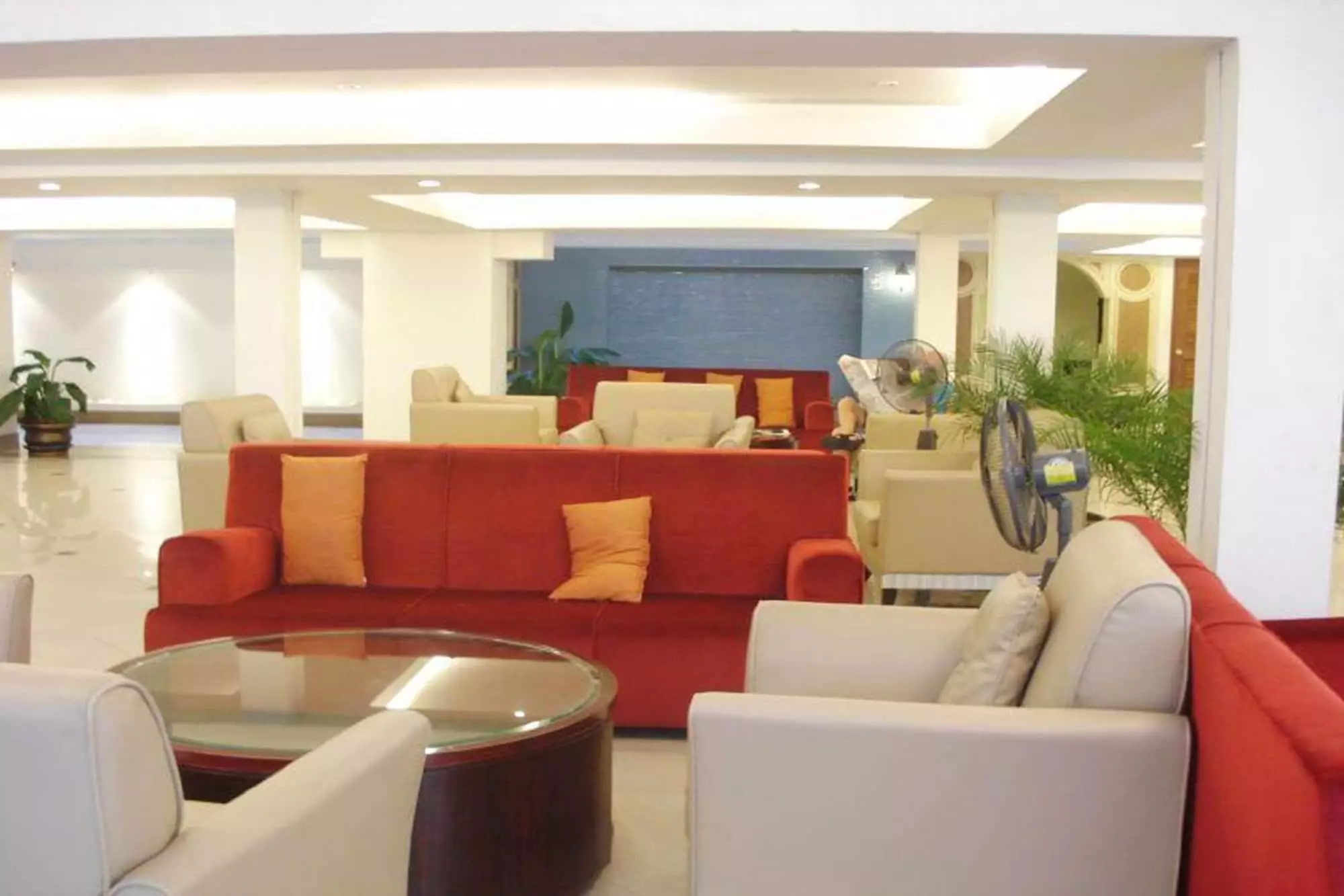 Alibaba https://cdn.alibaba.ir/ostorage/hotel-accommodation-images/6a3ec28deeea55934948feb6_Pattaya-Lk-Mansion-0.webp