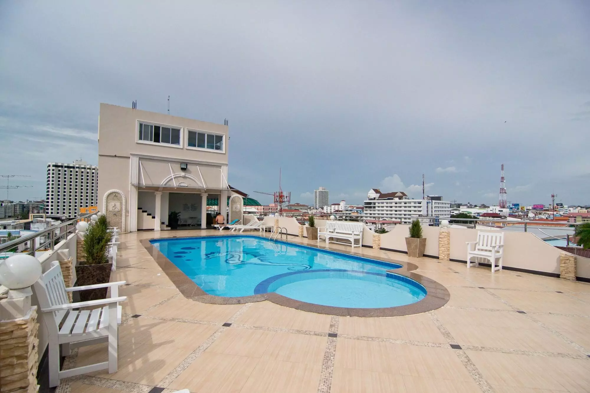 هتل Lk Mansion پاتایا