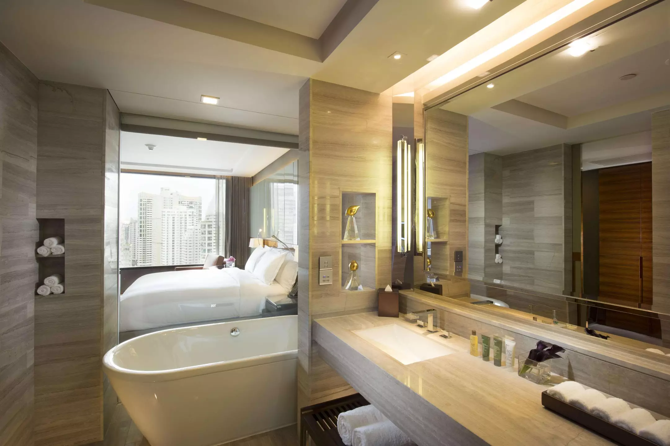 هتل Hilton Sukhumvit Bangkok بانگکوک