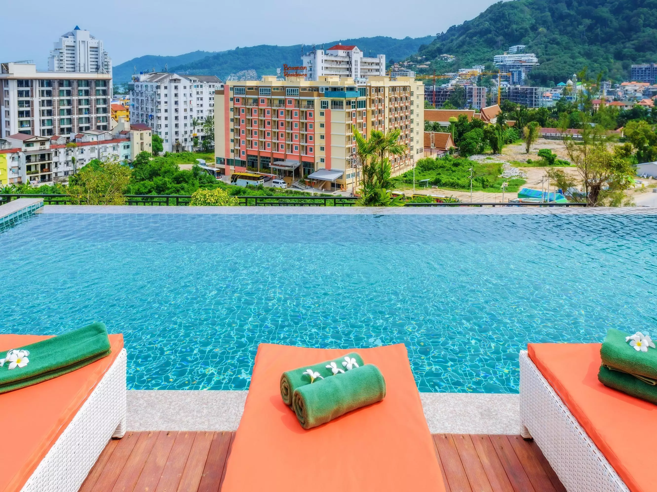 Alibaba https://cdn.alibaba.ir/ostorage/hotel-accommodation-images/6a3ed2cdeeea559349490bf9_Kathu-The-Three-by-APK-0.webp