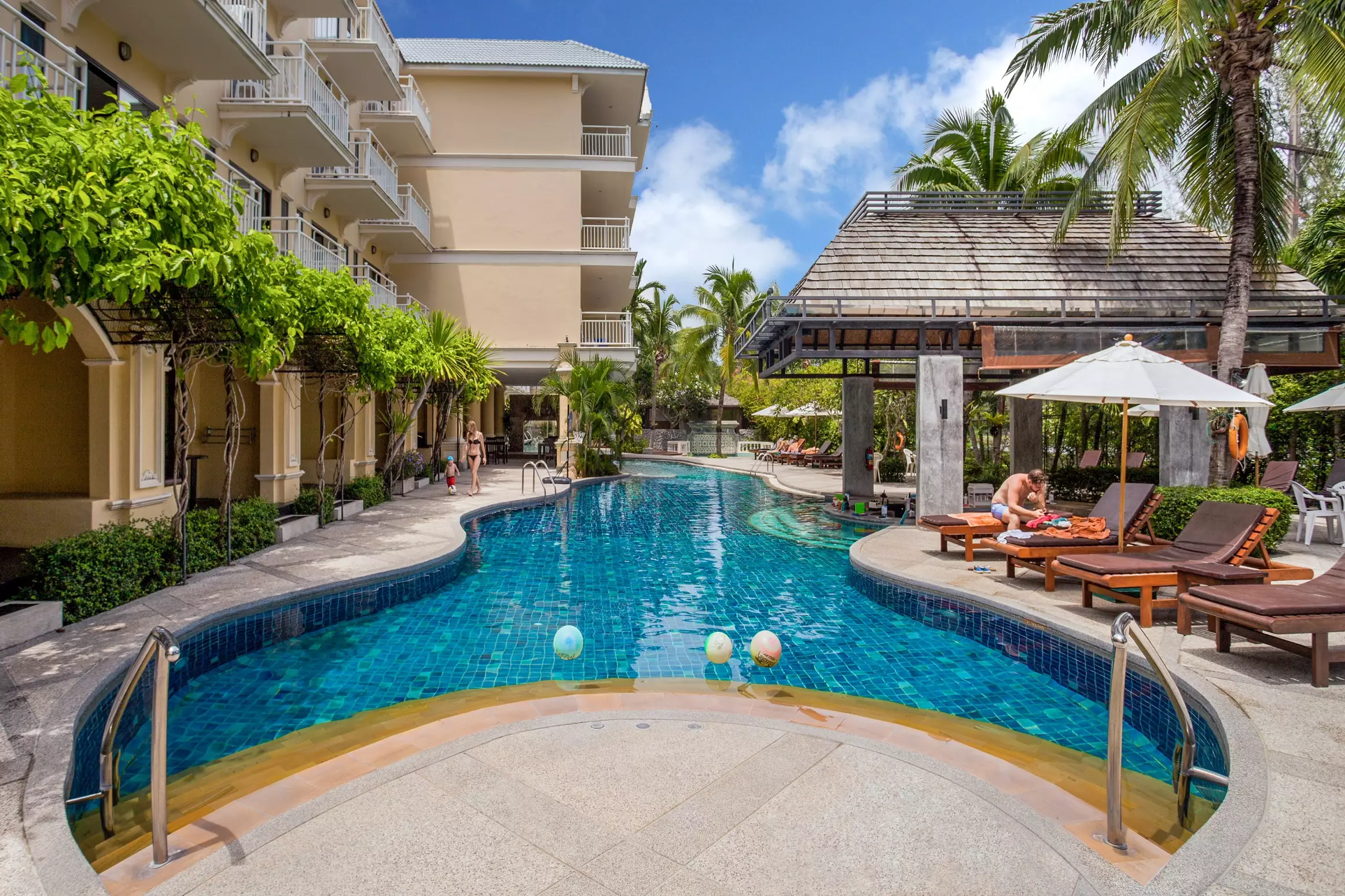 Alibaba https://cdn.alibaba.ir/ostorage/hotel-accommodation-images/6a3edc8ceeea55934949135c_Karon-The-Front-Village-Karon-Phuket-0.webp