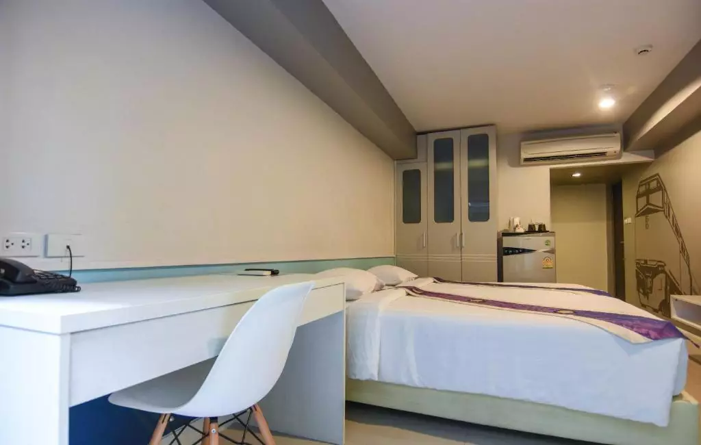 هتل iSanook Bangkok بانگکوک