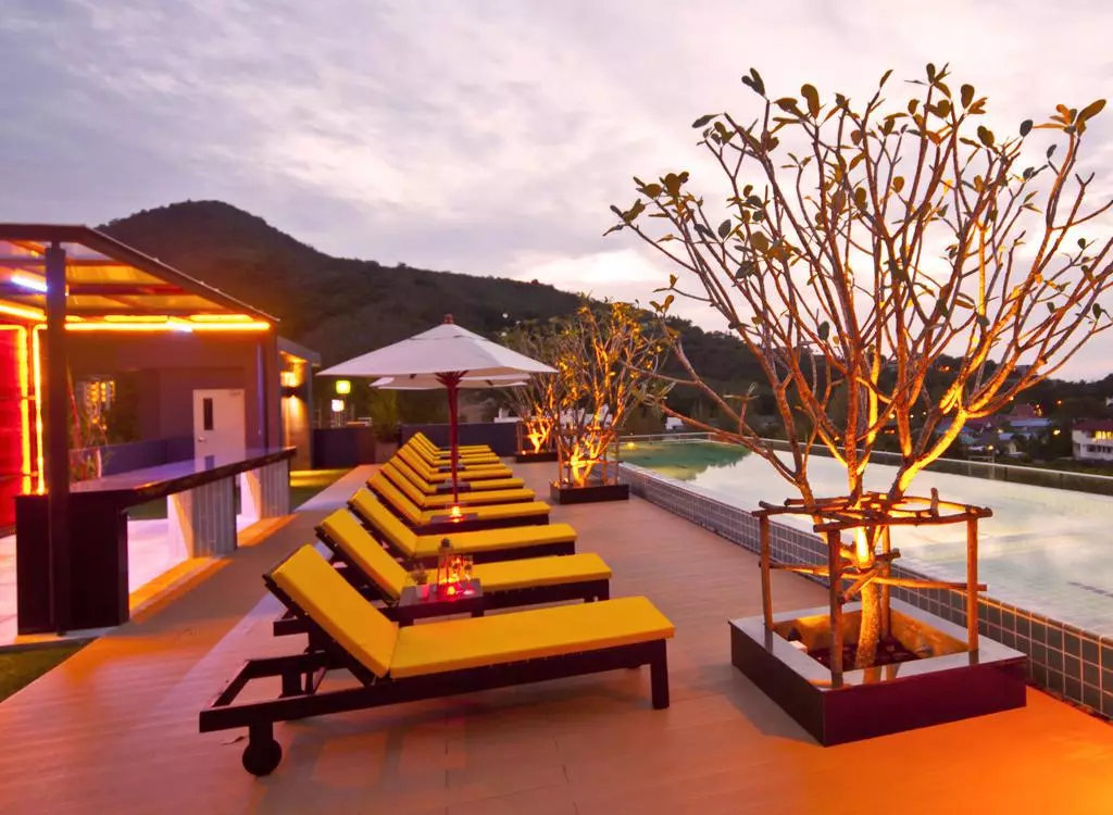 هتل Ratana Apart Hotel at Kamala Kamala Beach